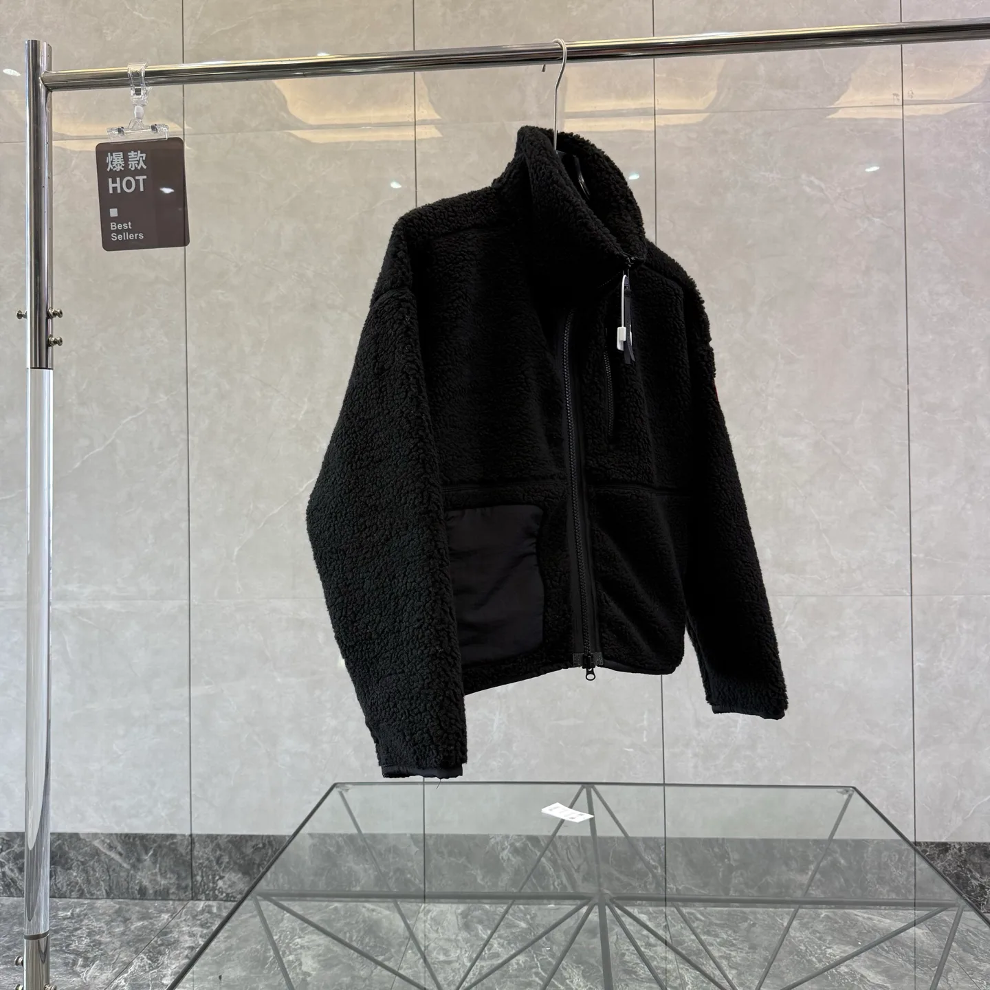 Куртки И Пуховики Женские Canada Goose 18722941