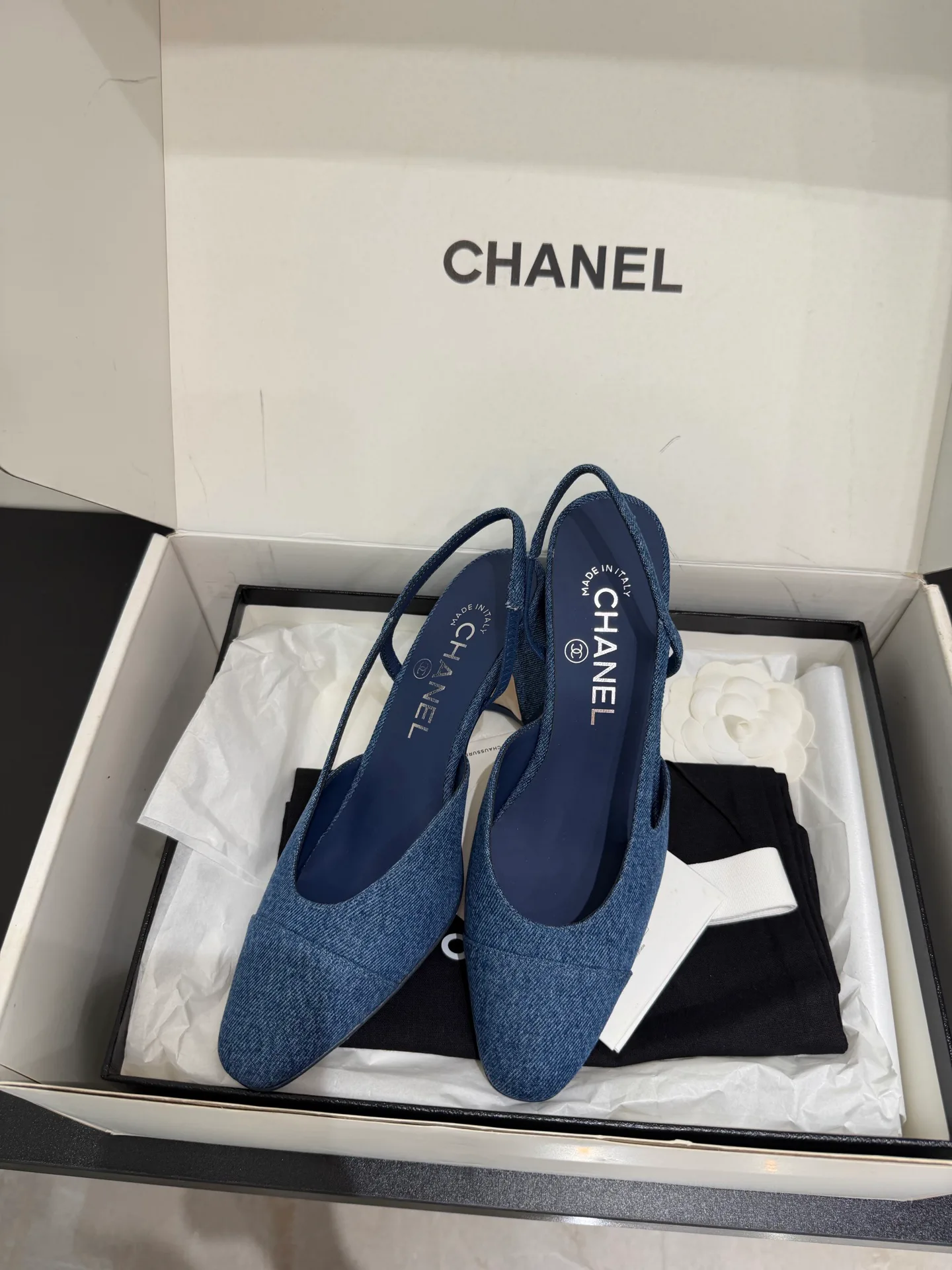 Босоножки Женские Chanel 18080057