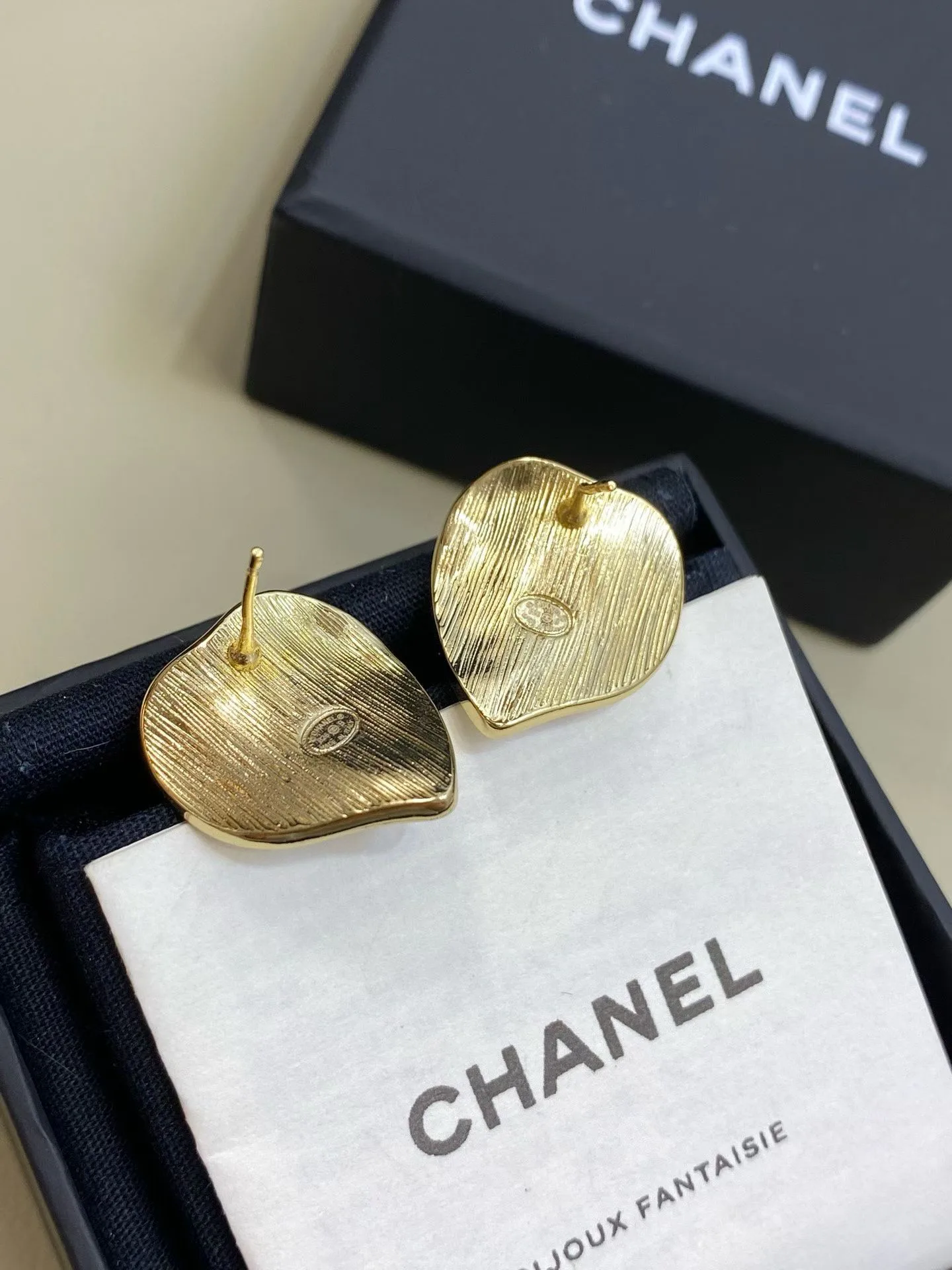 Бижутерия Chanel 18351208