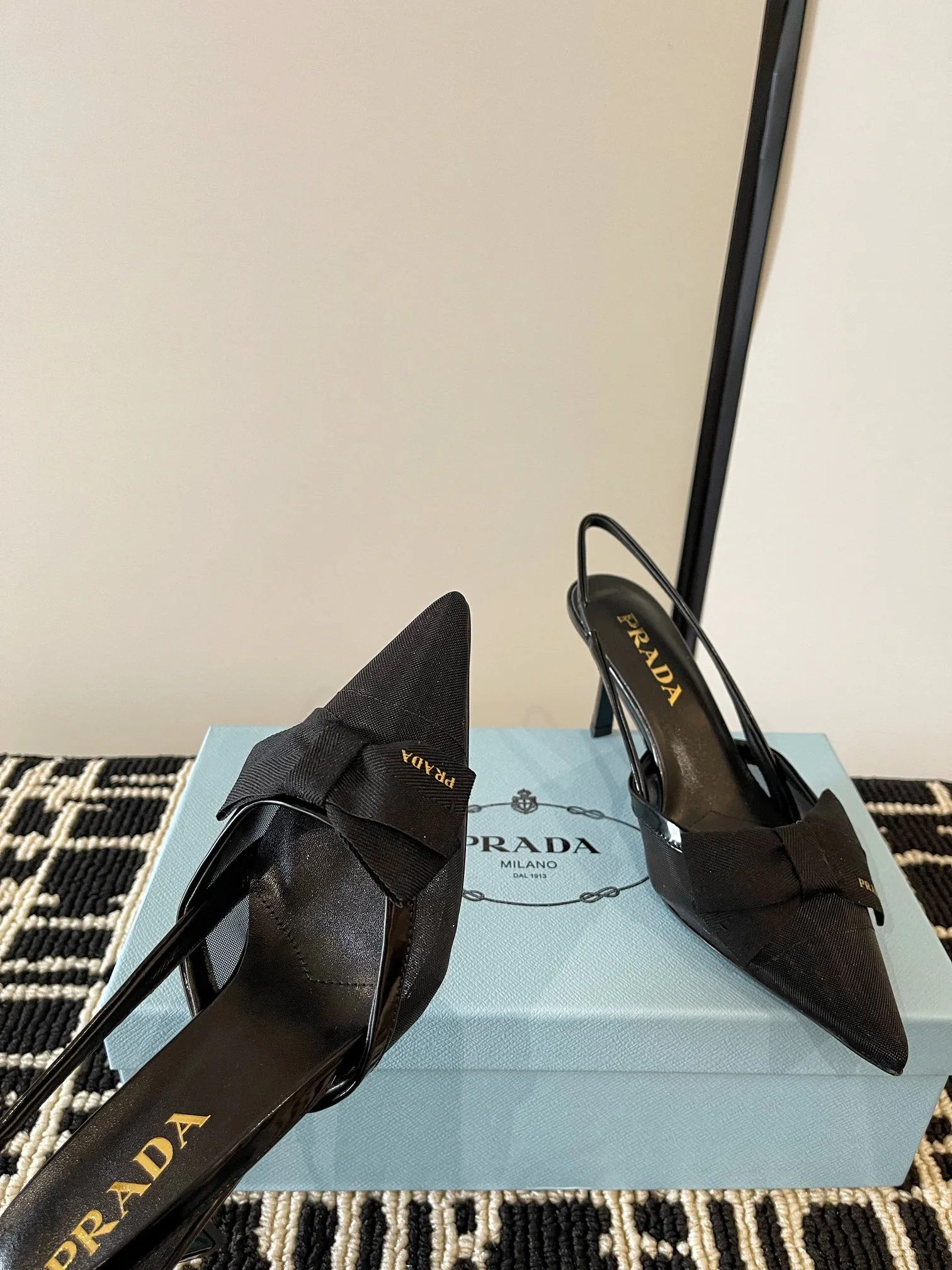 Босоножки Женские Prada 12820438