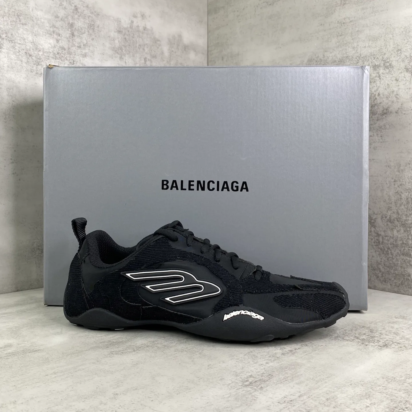 Кроссовки Женские Balenciaga 11216166