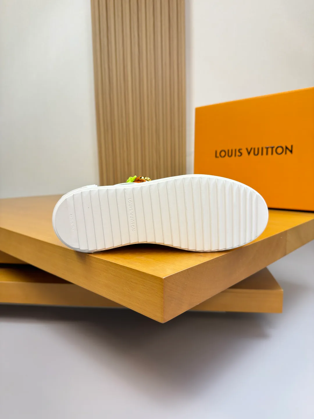 Кеды Женские Louis Vuitton 11918141
