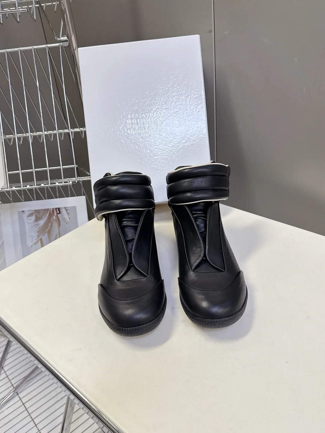 Кроссовки Женские Maison Margiela 14147026