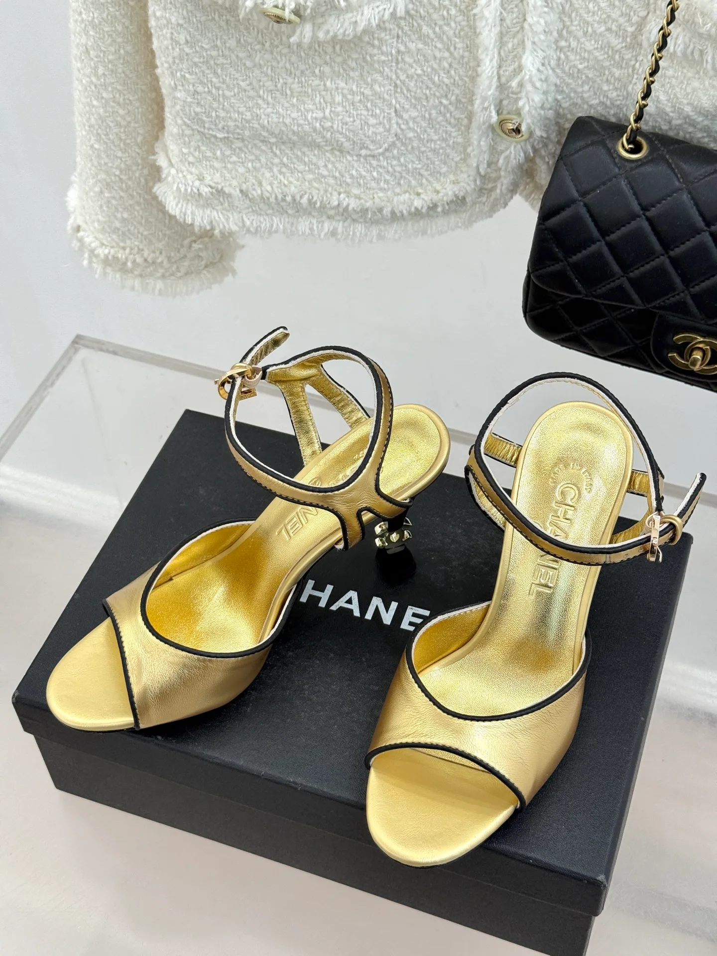 Босоножки Женские Chanel 11642190