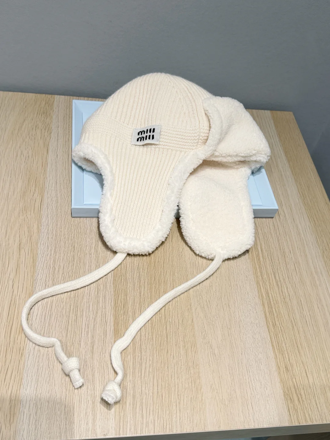 Головные Уборы Miu Miu 869500