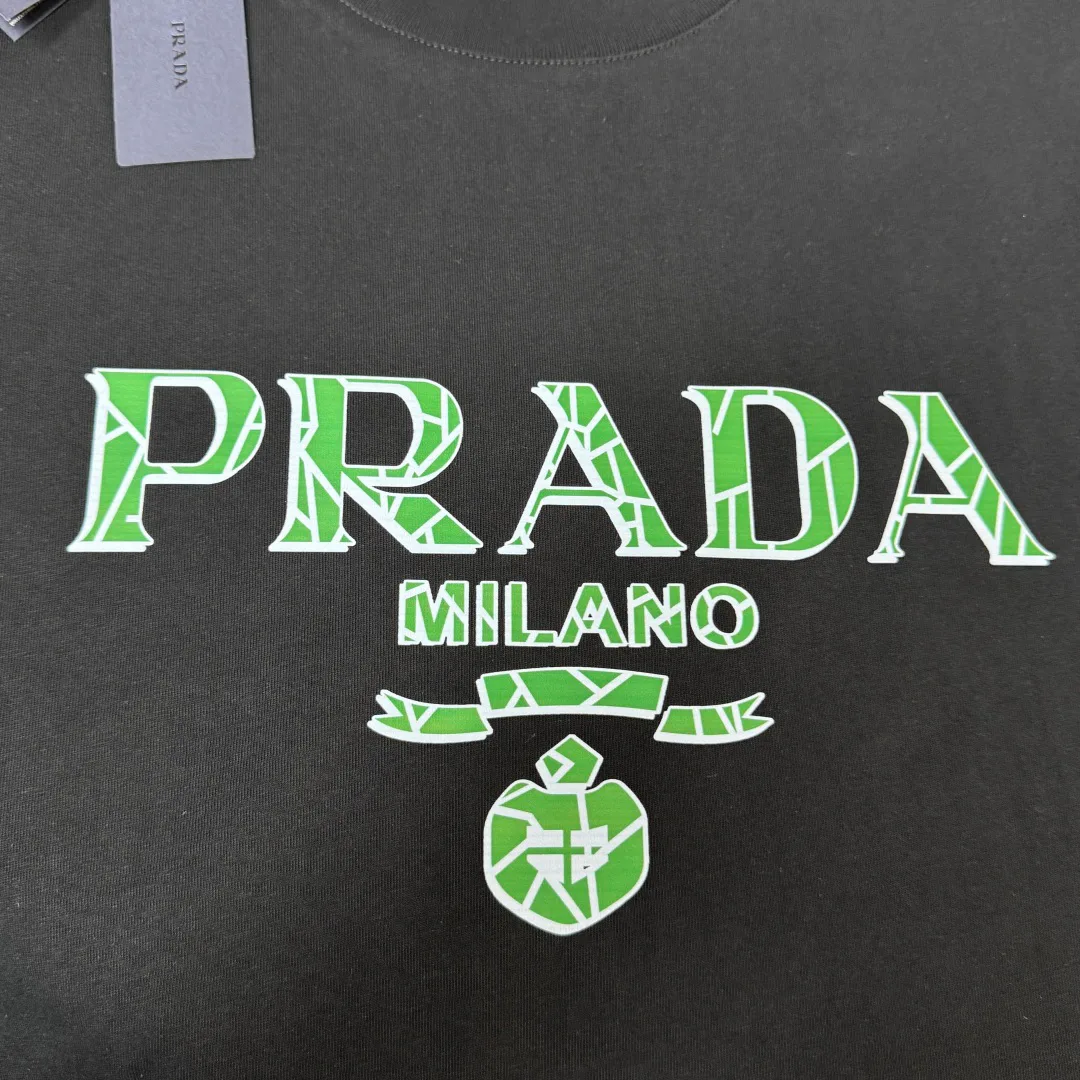 Футболки Женские Prada 10201272