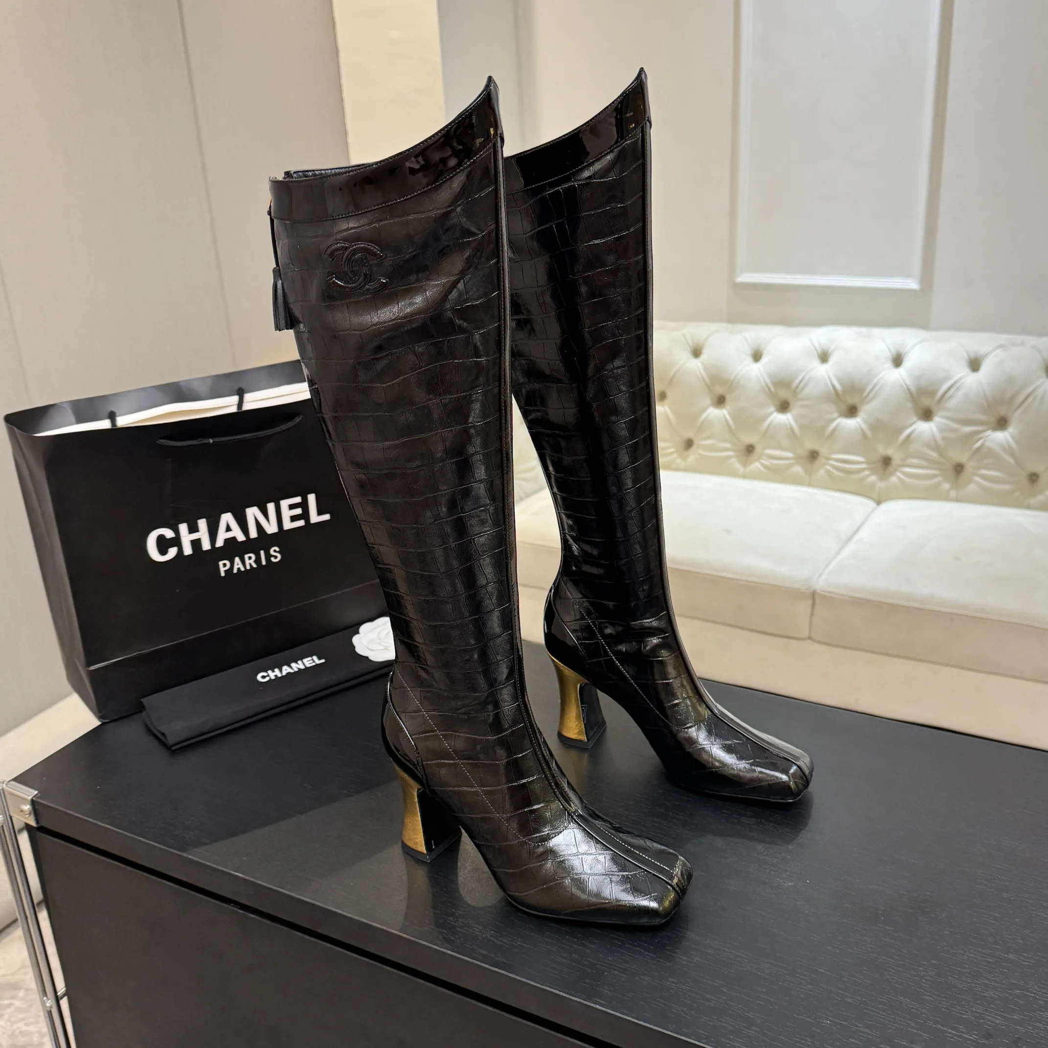 Сапоги Женские Chanel 17900007