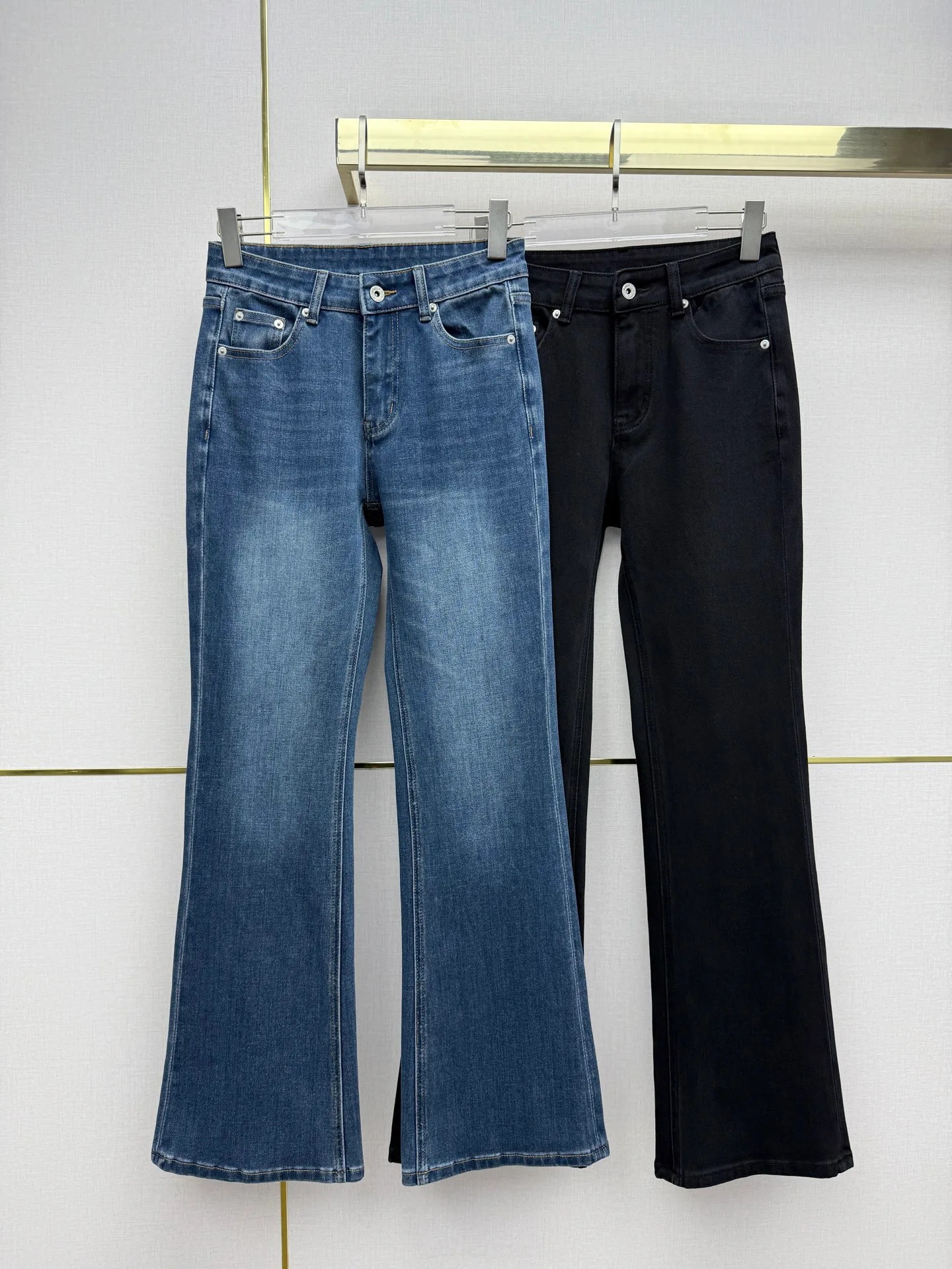 Джинсы Женские Miu Miu 9583287