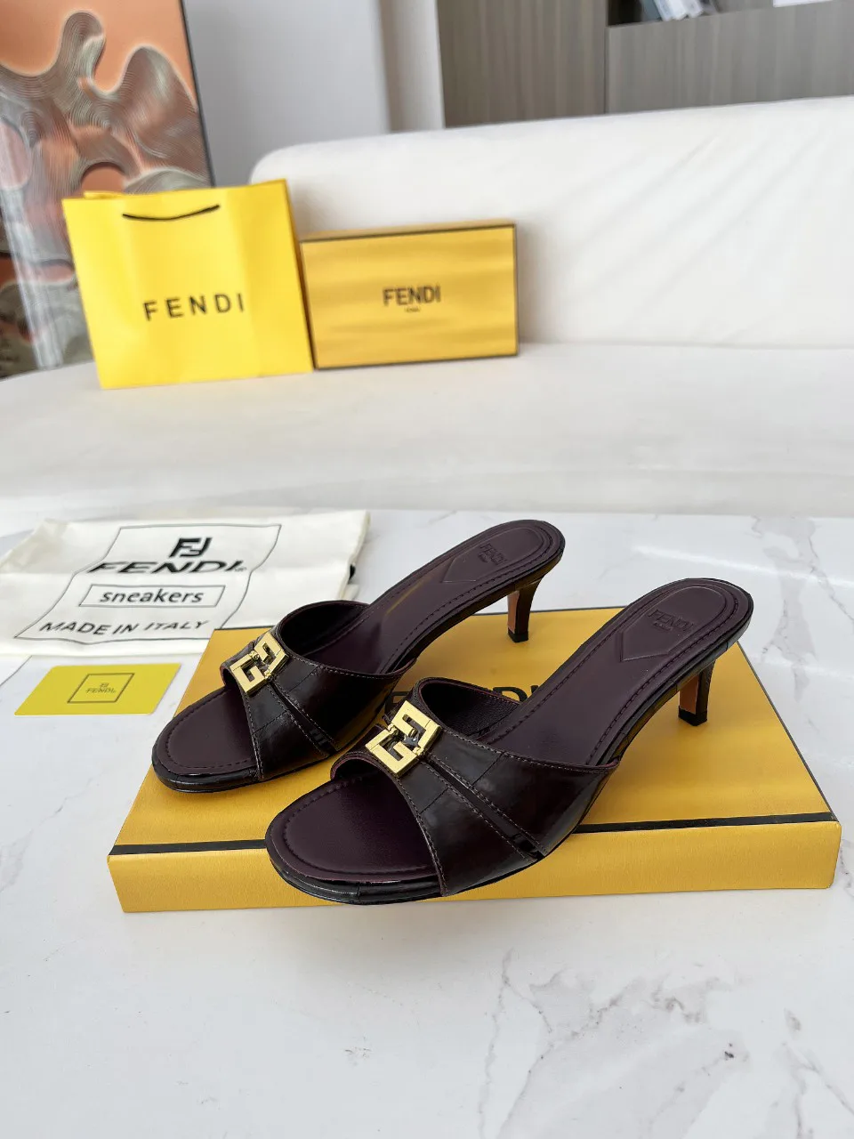 Босоножки Женские Fendi