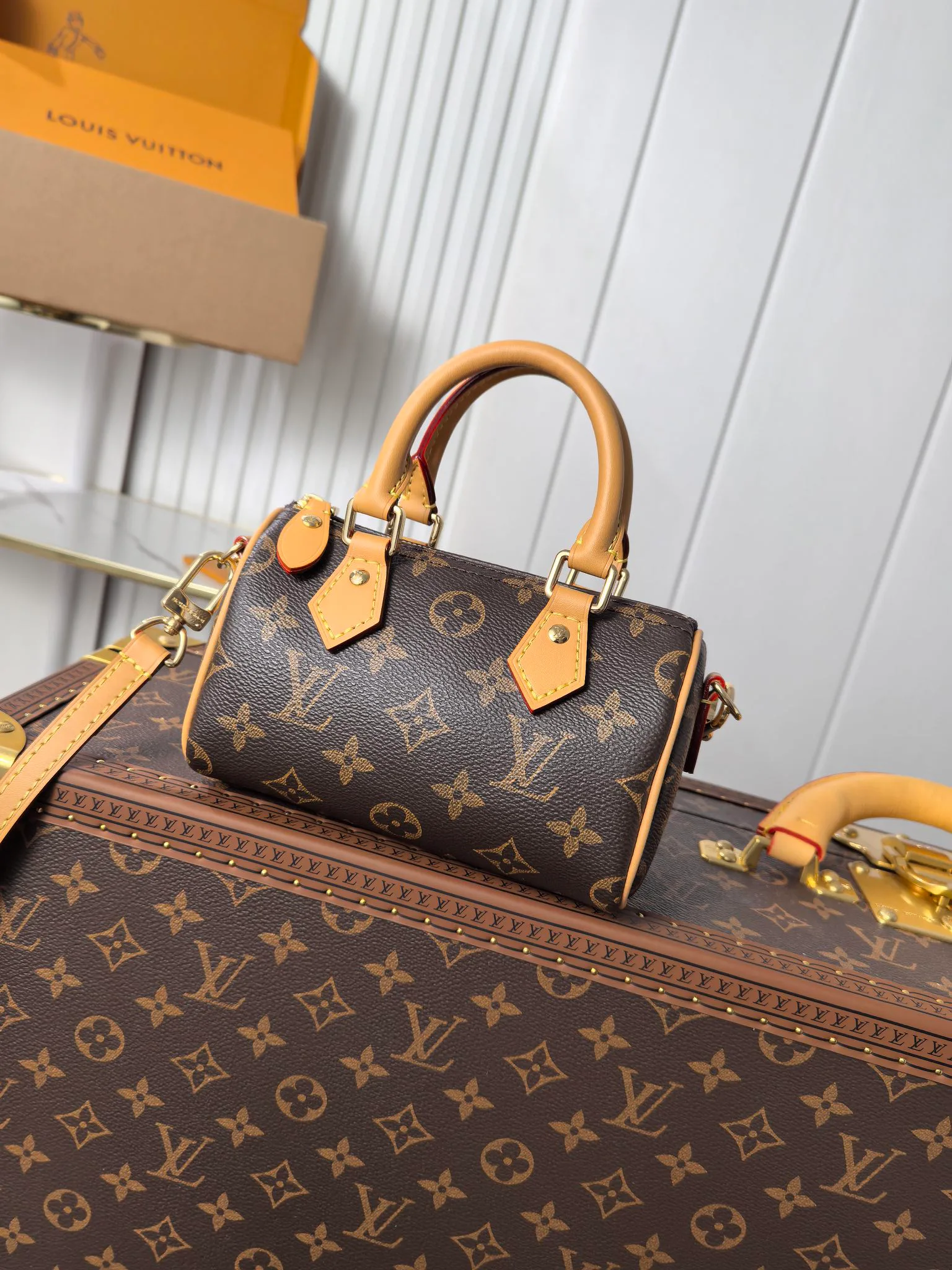 Сумки На Ремне Женские Louis Vuitton 13153270