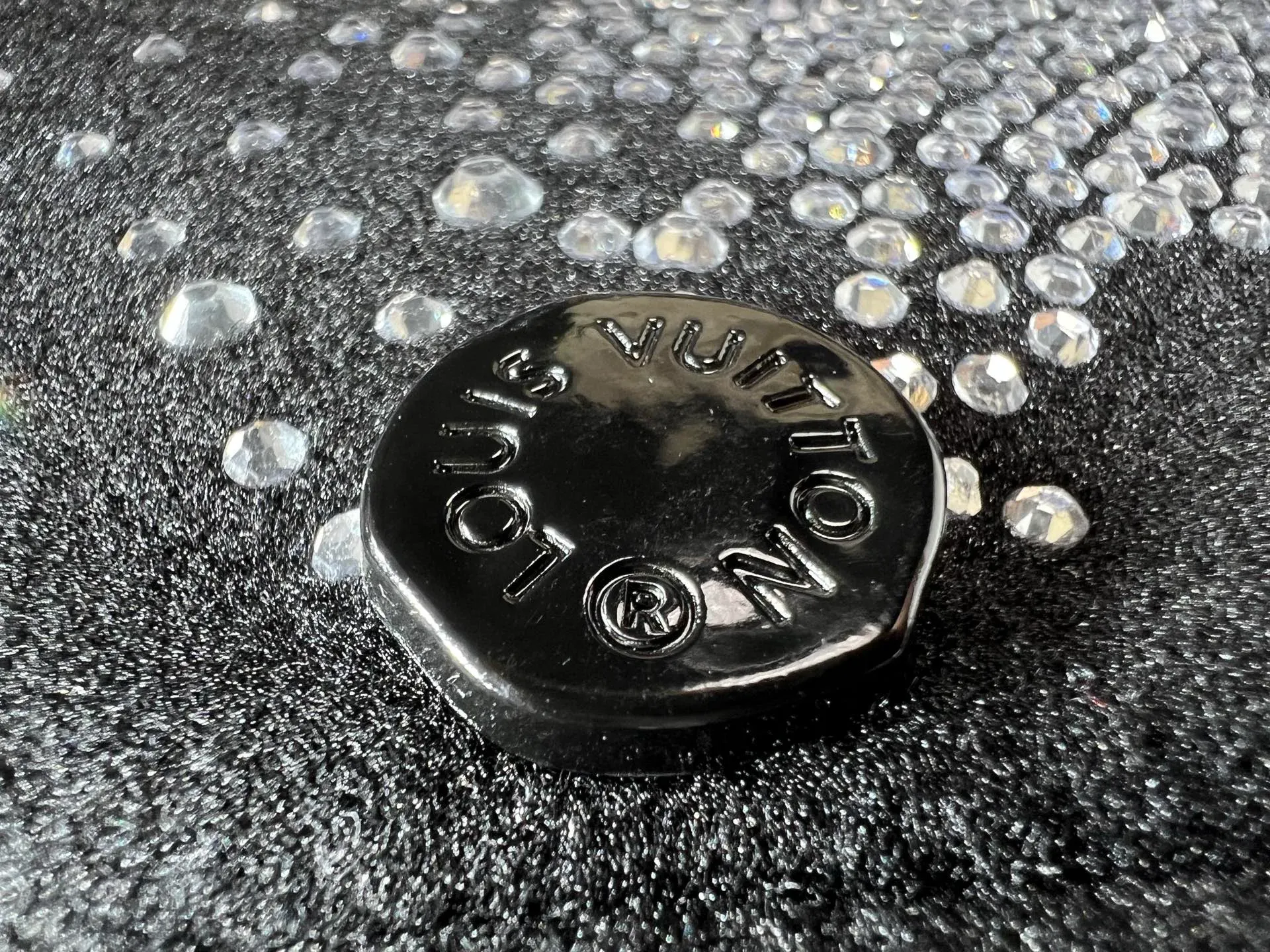 Куртки И Пуховики Мужские Louis Vuitton 129477