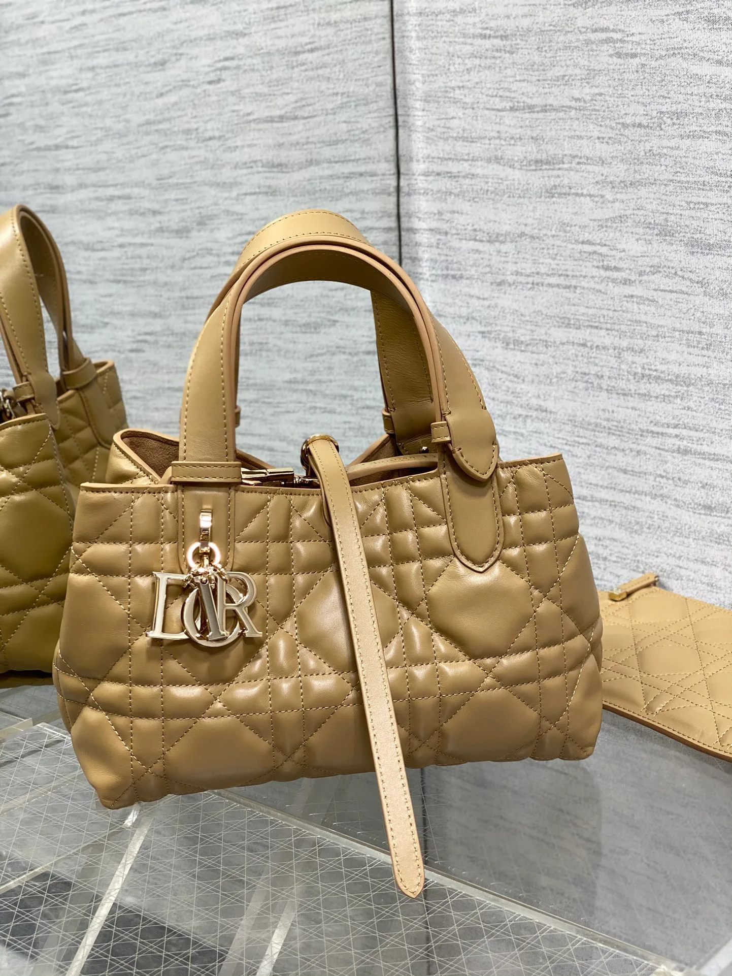 Классические Сумки Женские Christian Dior 11562710