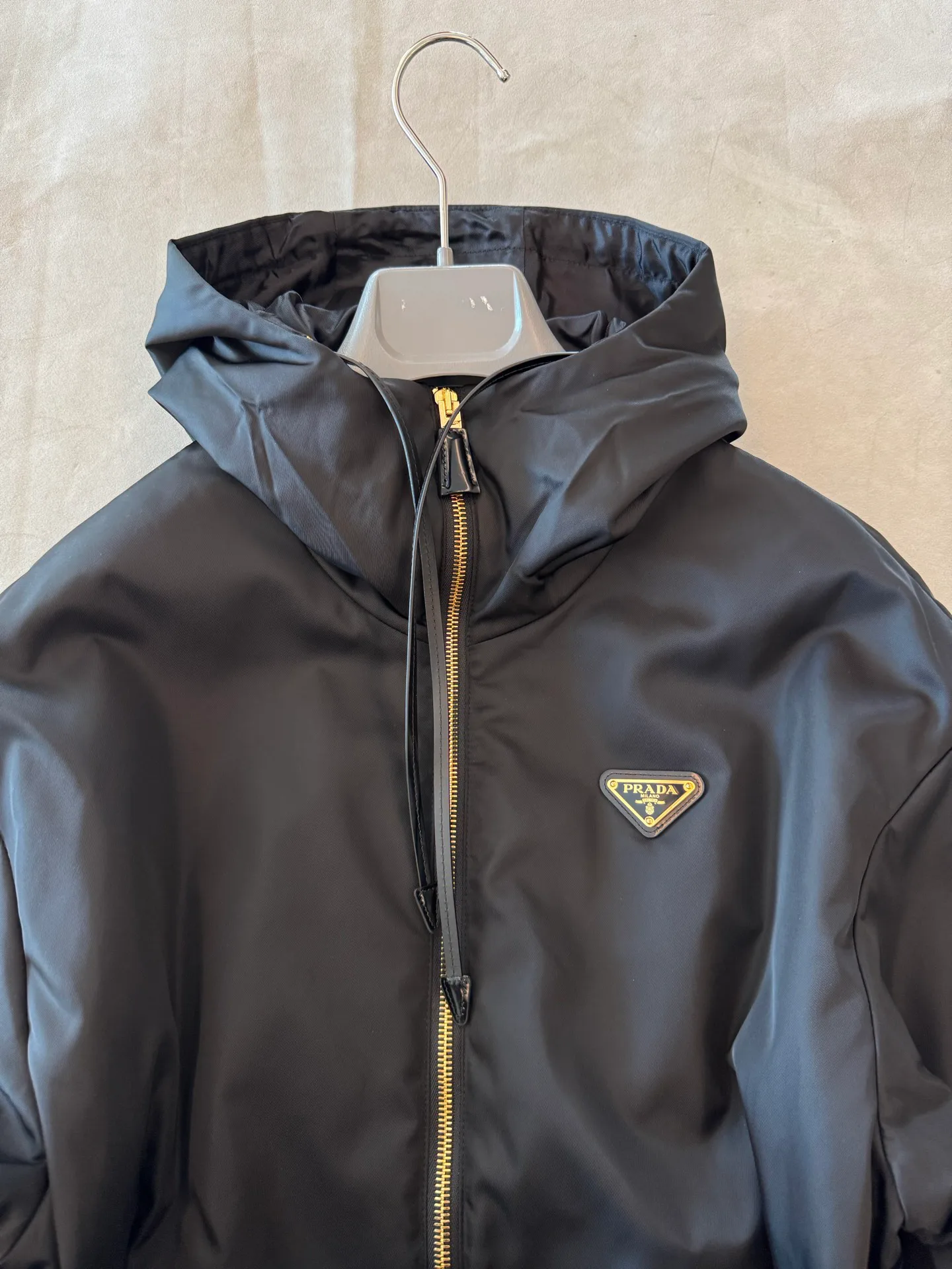 Куртки И Пуховики Женские Prada 18189294