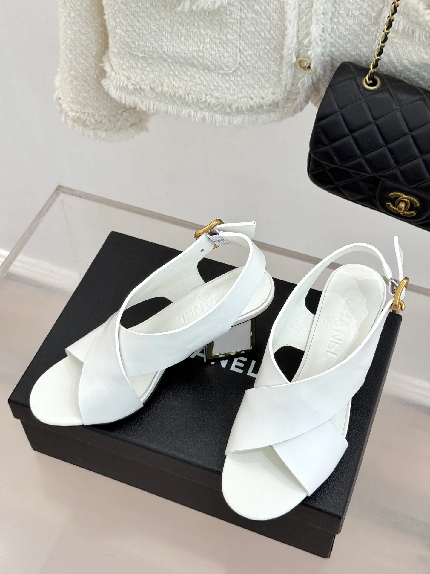 Босоножки Женские Chanel 13269263