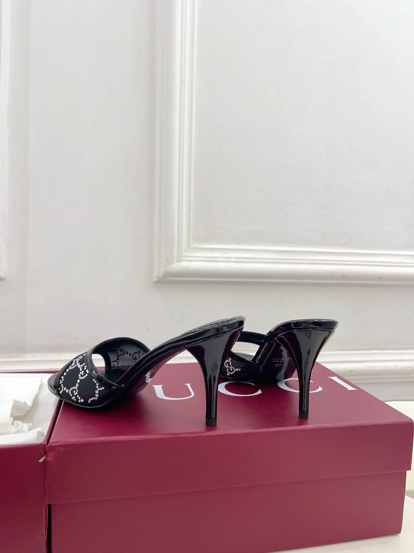 Босоножки Женские Gucci 13085028