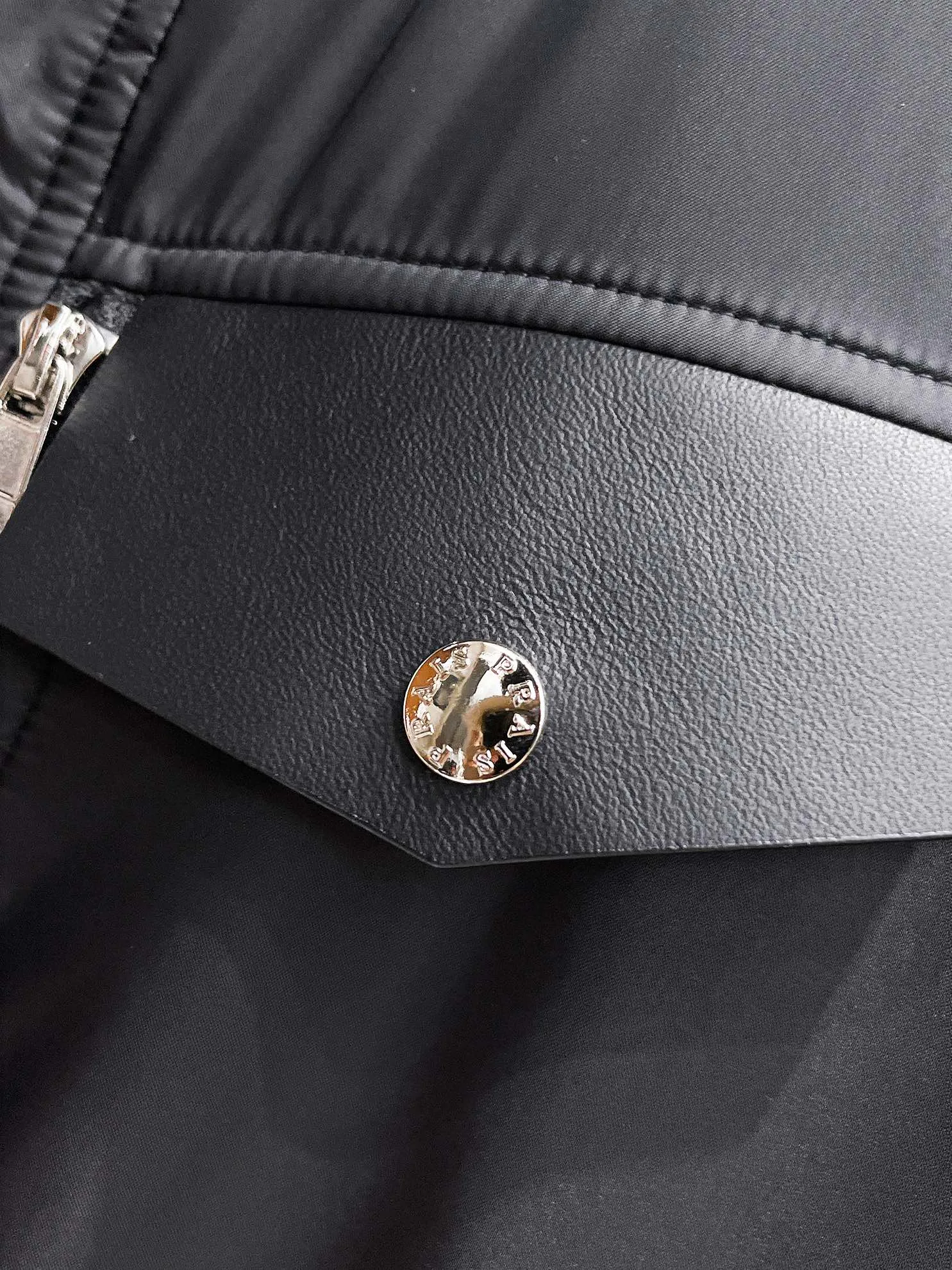 Куртки И Пуховики Мужские Prada 18197255