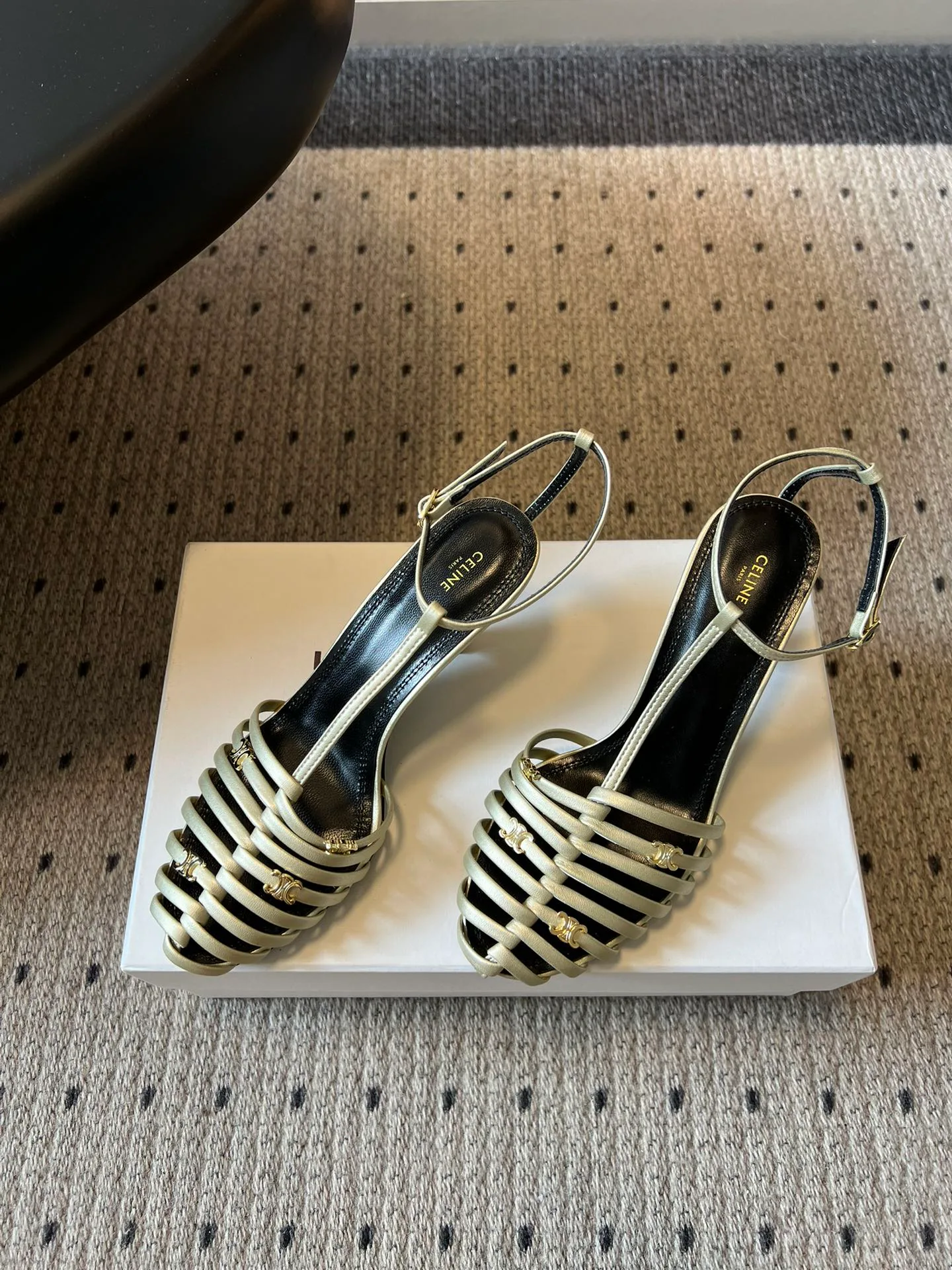 Босоножки Женские Celine 12762601