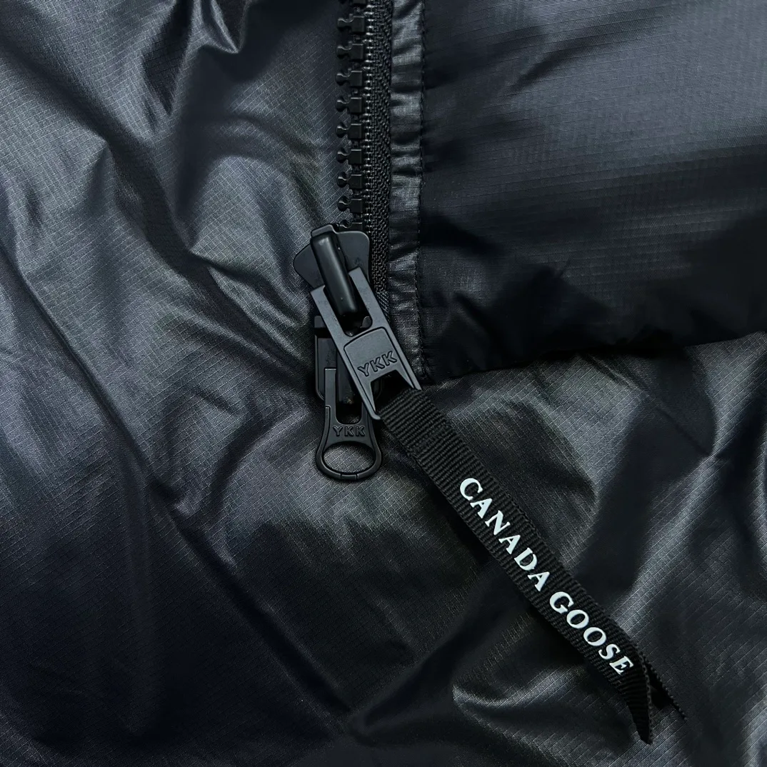 Куртки И Пуховики Женские Canada Goose 18723033