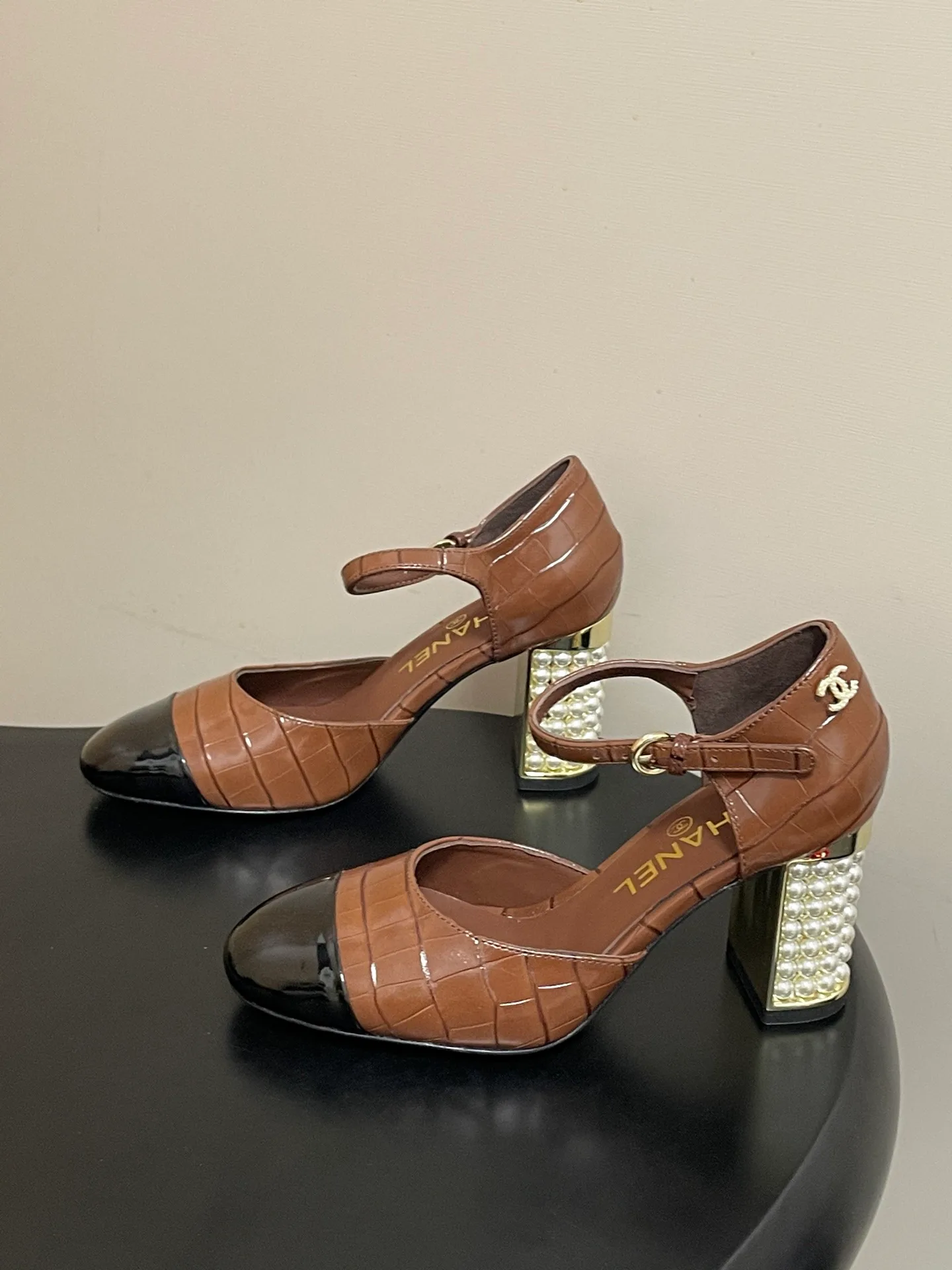 Туфли Женские Chanel 11682375