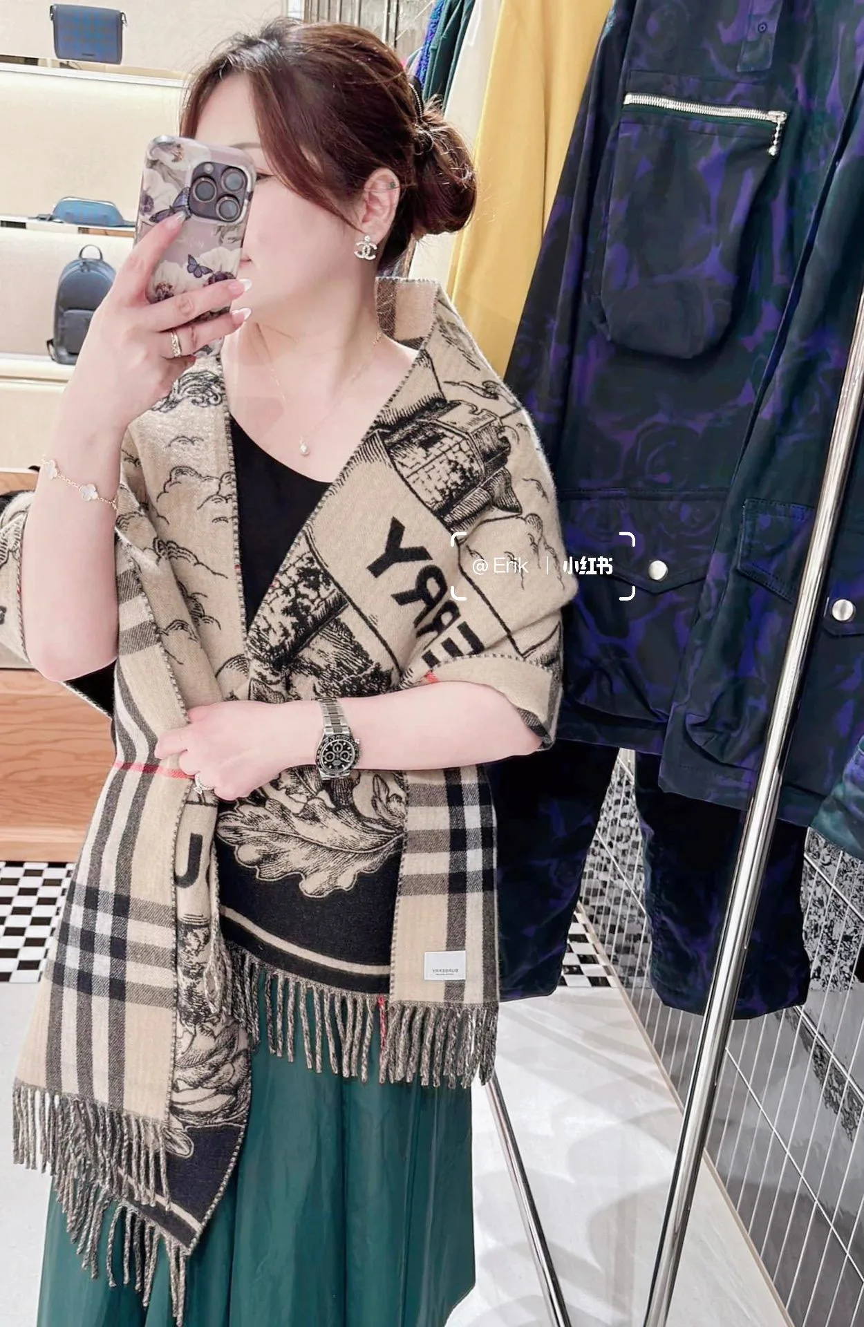 Шарфы Burberry 1111