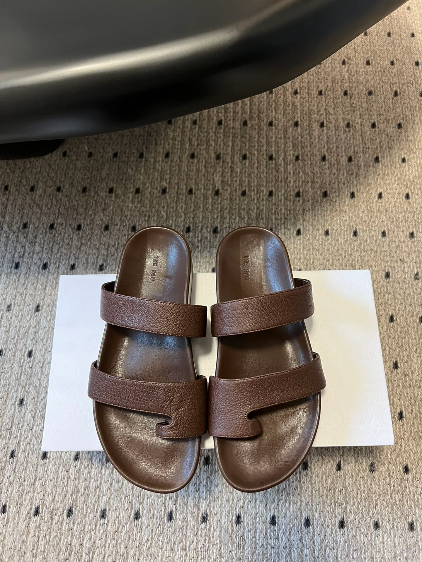 Шлепанцы Женские The Row 18621