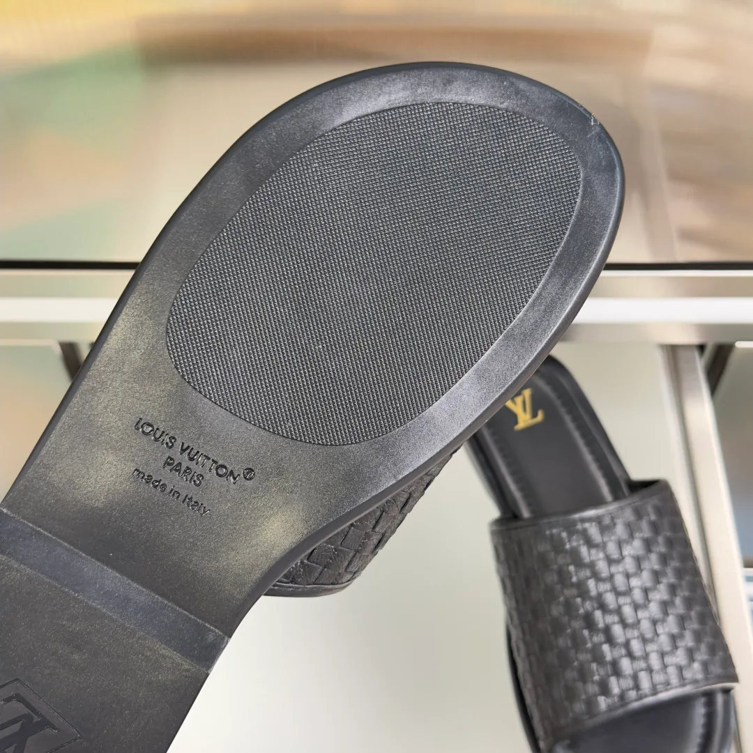 Сандалии Мужские Louis Vuitton 11744124