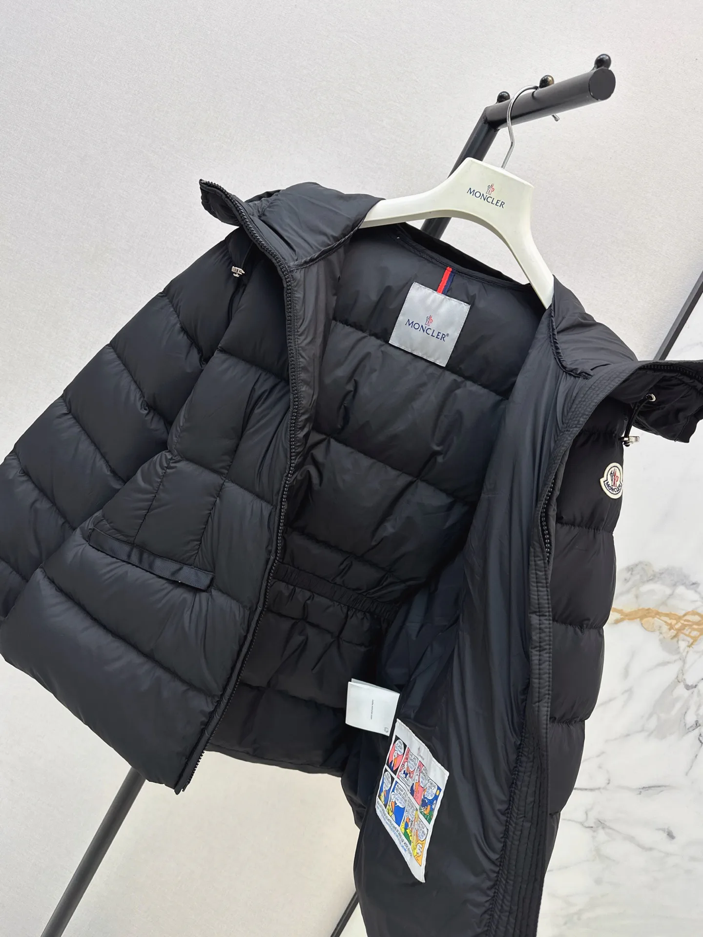 Куртки И Пуховики Женские Moncler 18128171