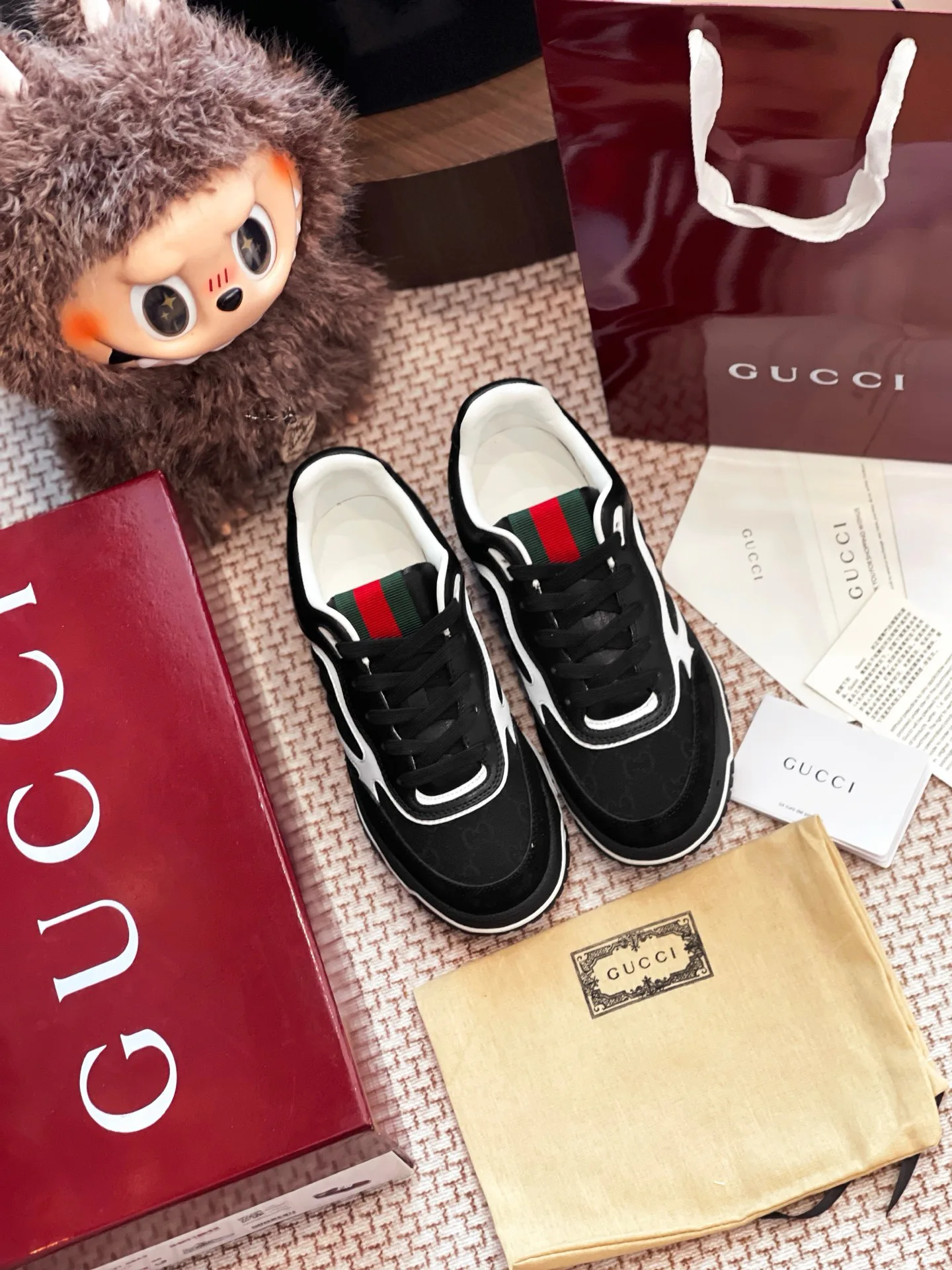 Кроссовки Женские Gucci 10477214