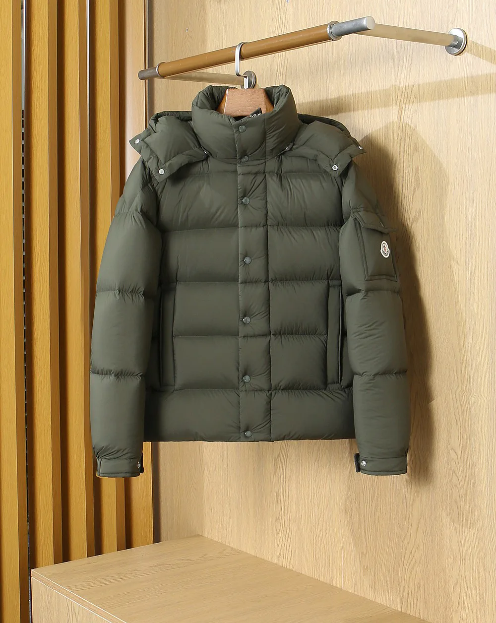 Куртки И Пуховики Женские Moncler 18729133
