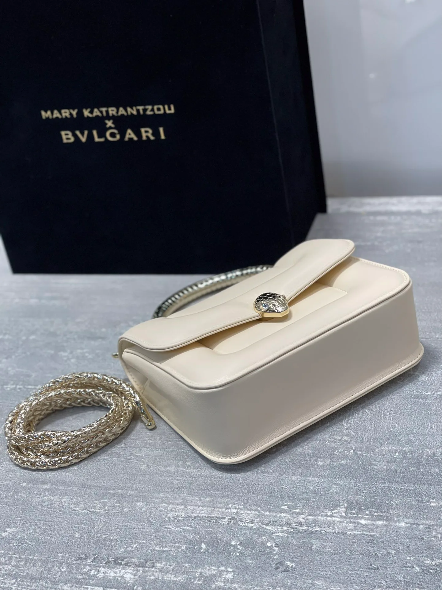 Классические Сумки Женские Bvlgari 5080430