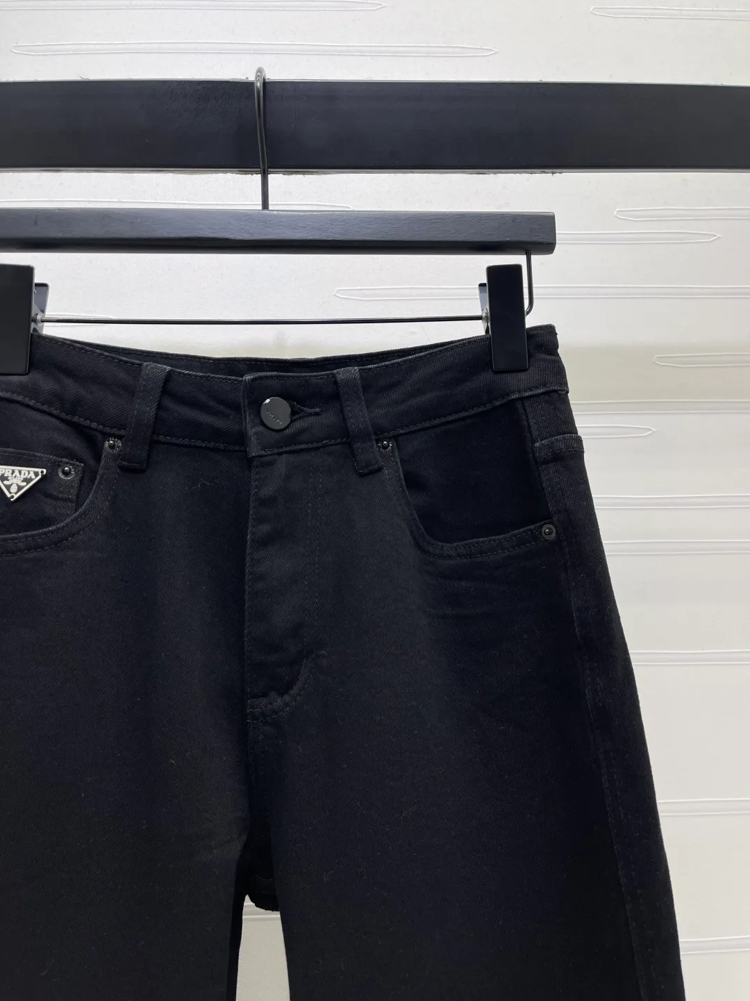 Джинсы Женские Prada 12961849