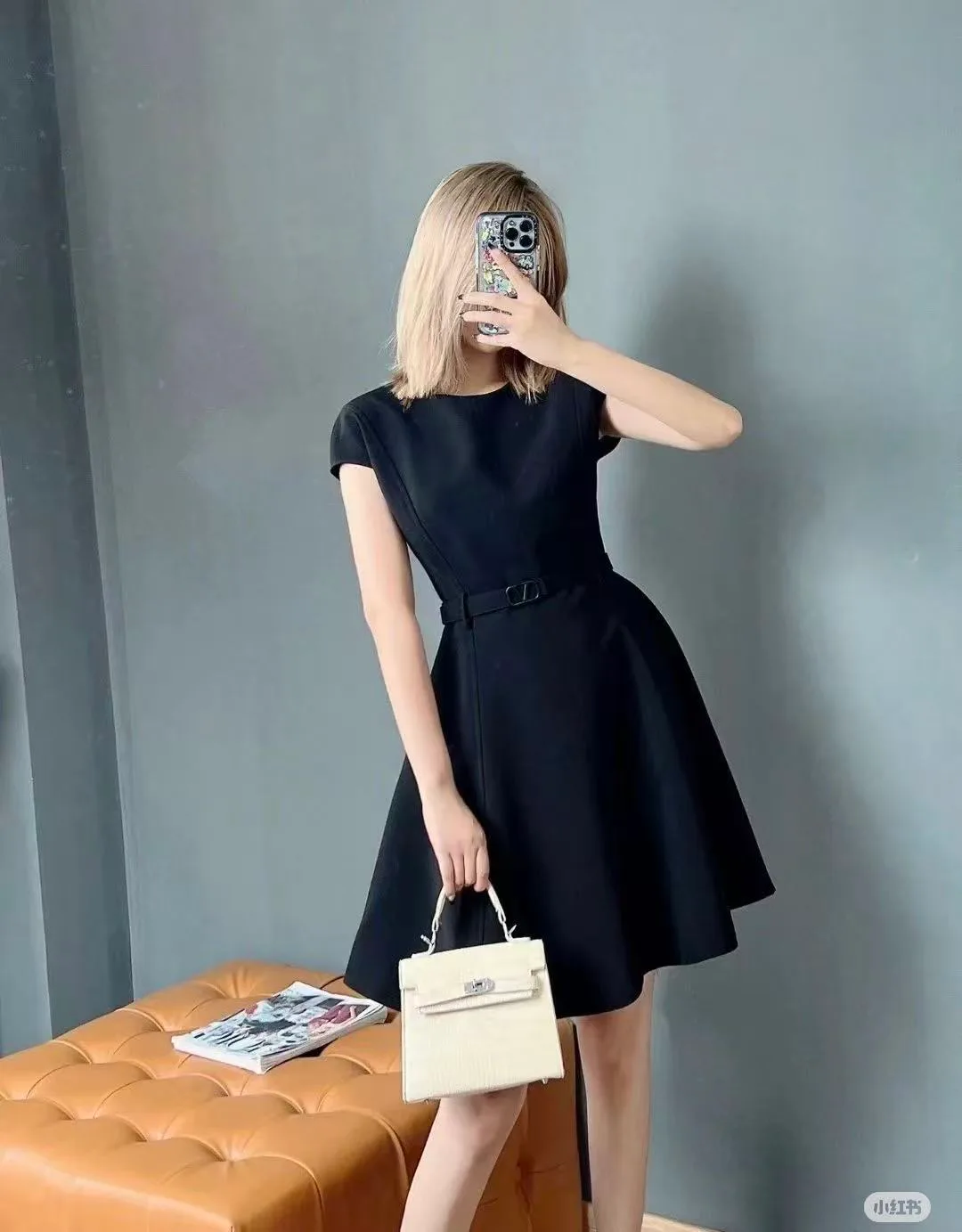 Платья Женские Valentino 17340570