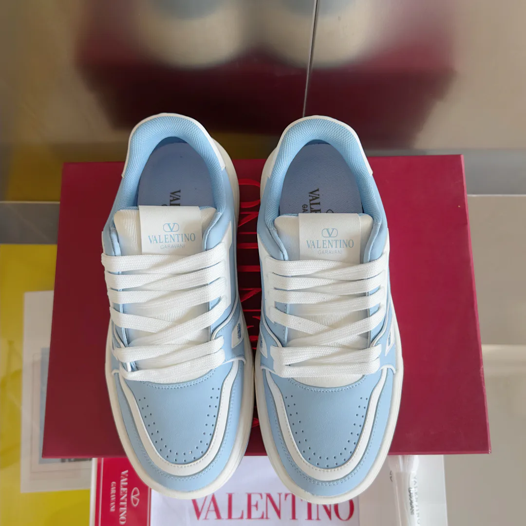 Кроссовки Женские Valentino 162656