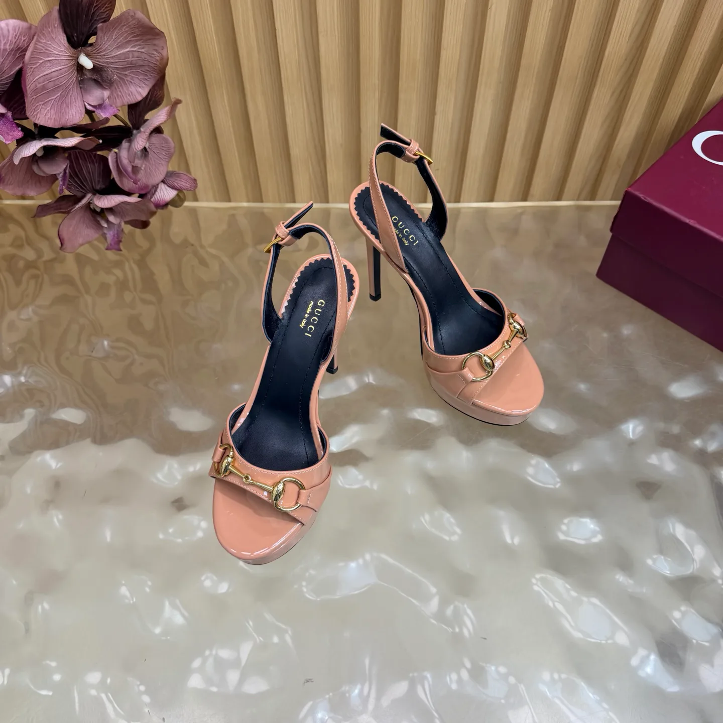 Босоножки Женские Gucci 17467491