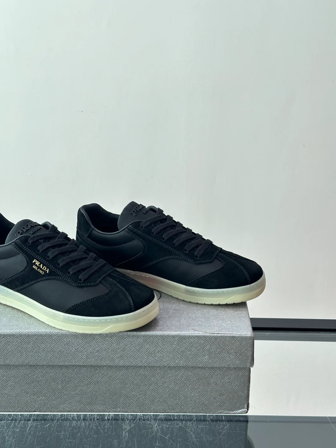 Кроссовки Мужские Prada 17982485