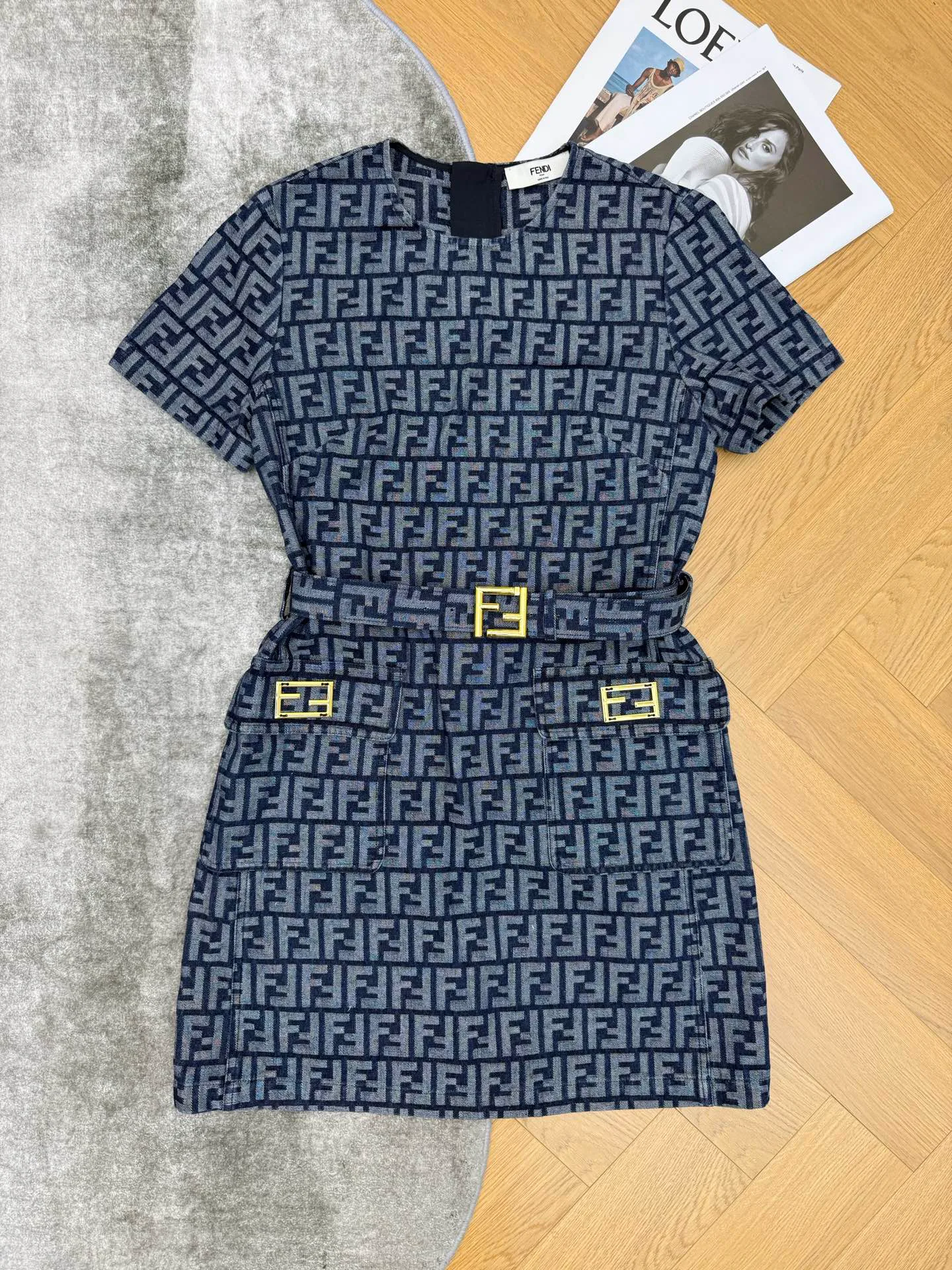 Платья Женские Fendi 13232016