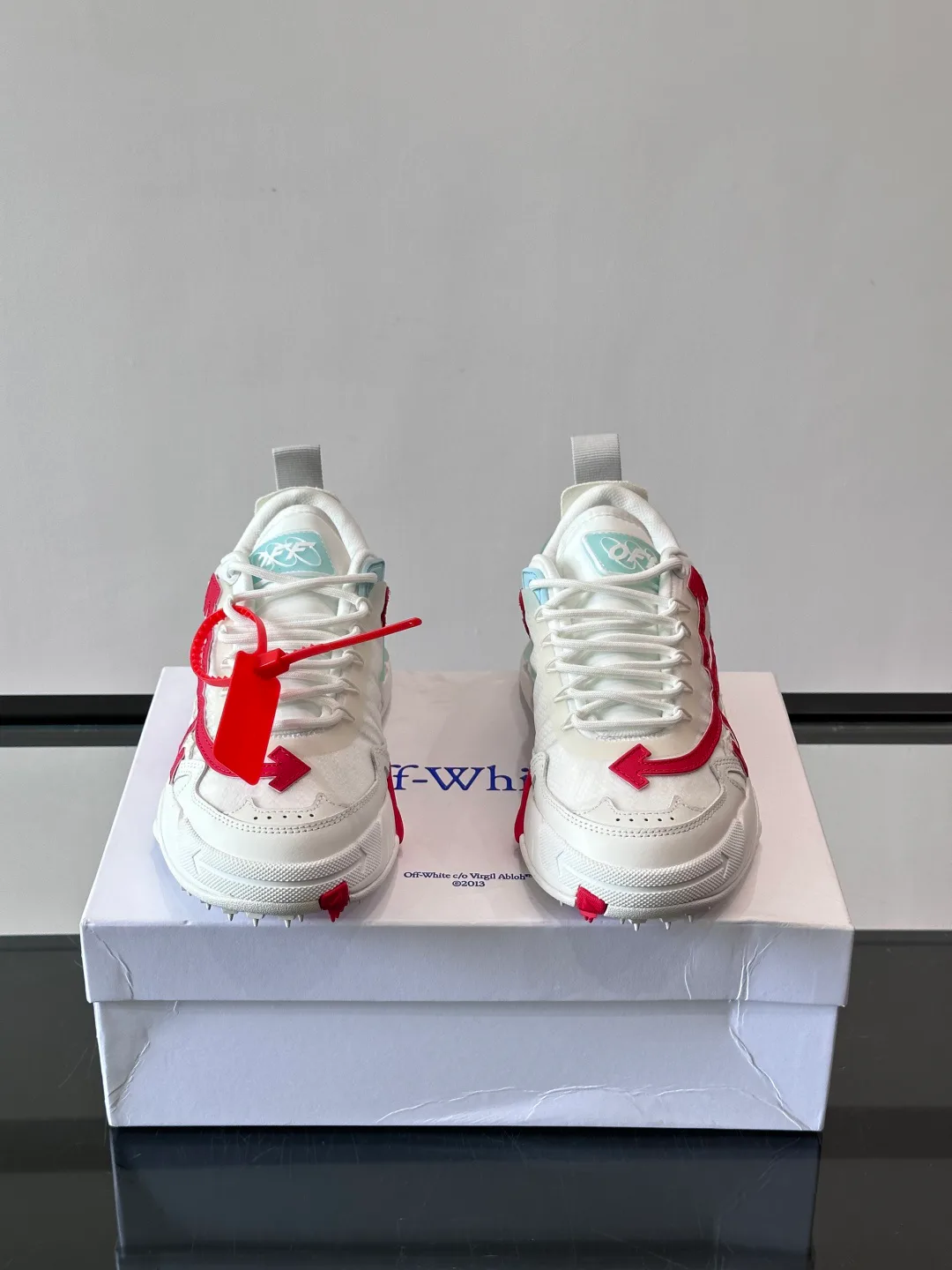 Кроссовки Женские Off-White 17689327