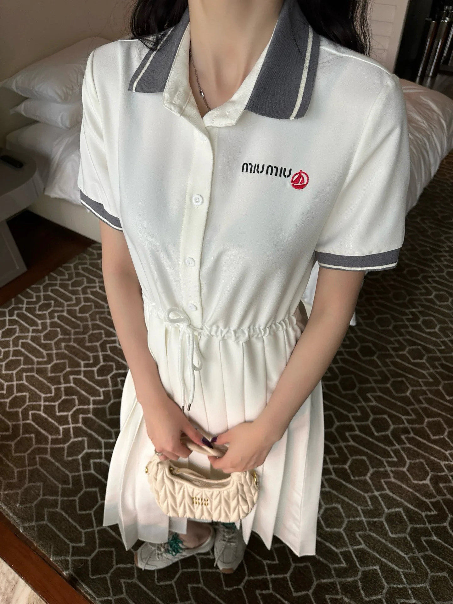 Платья Женские Miu Miu 24724