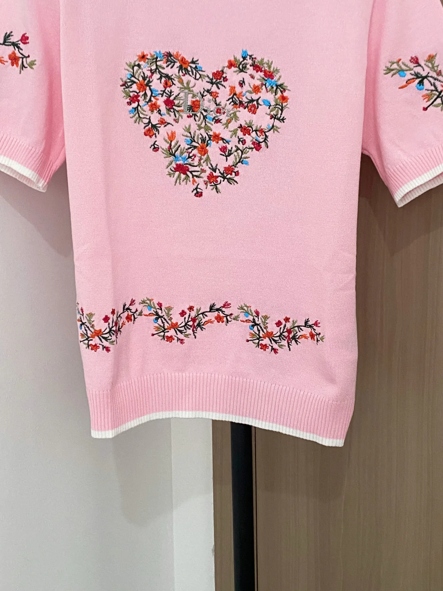 Футболки Женские Christian Dior 9083650