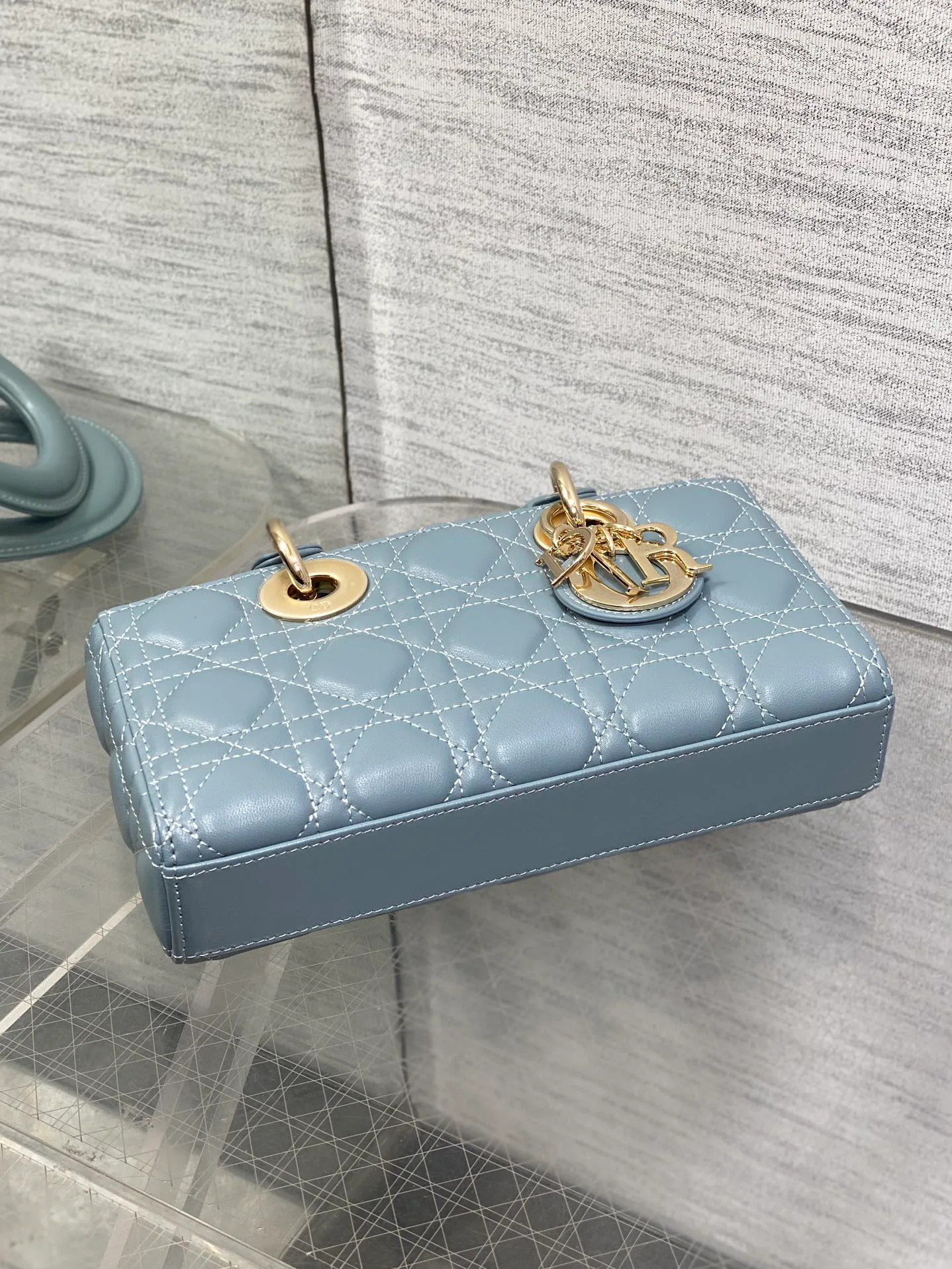 Классические Сумки Женские Christian Dior 17770425