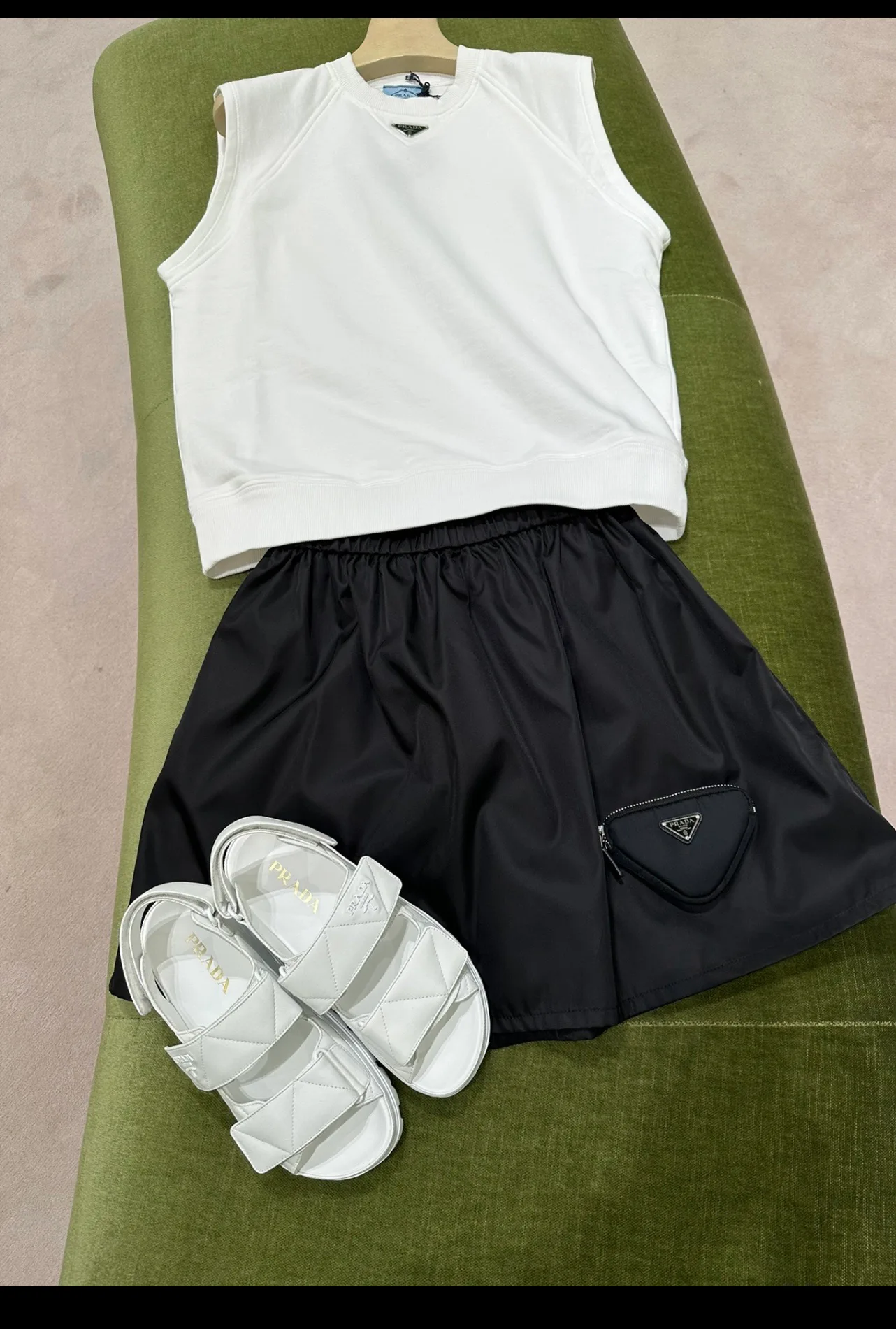 Шлепанцы Женские Prada 9458