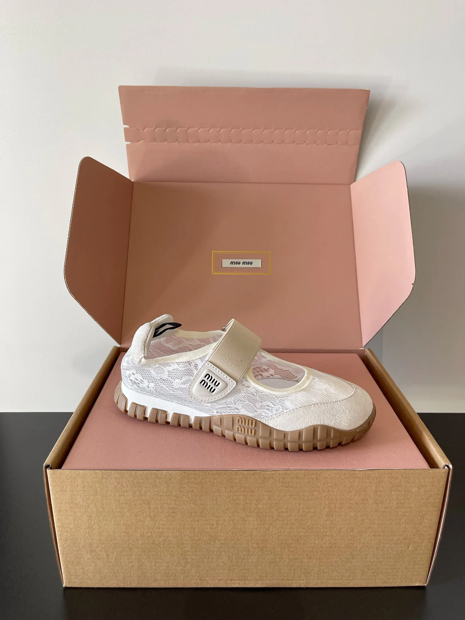 Кроссовки Женские Miu Miu 59158