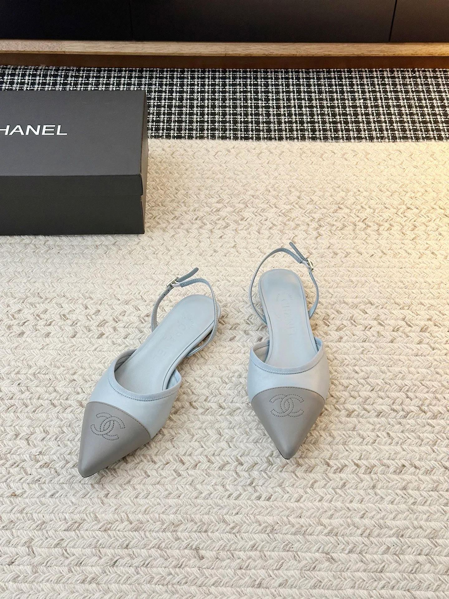 Туфли Женские Chanel 11508680