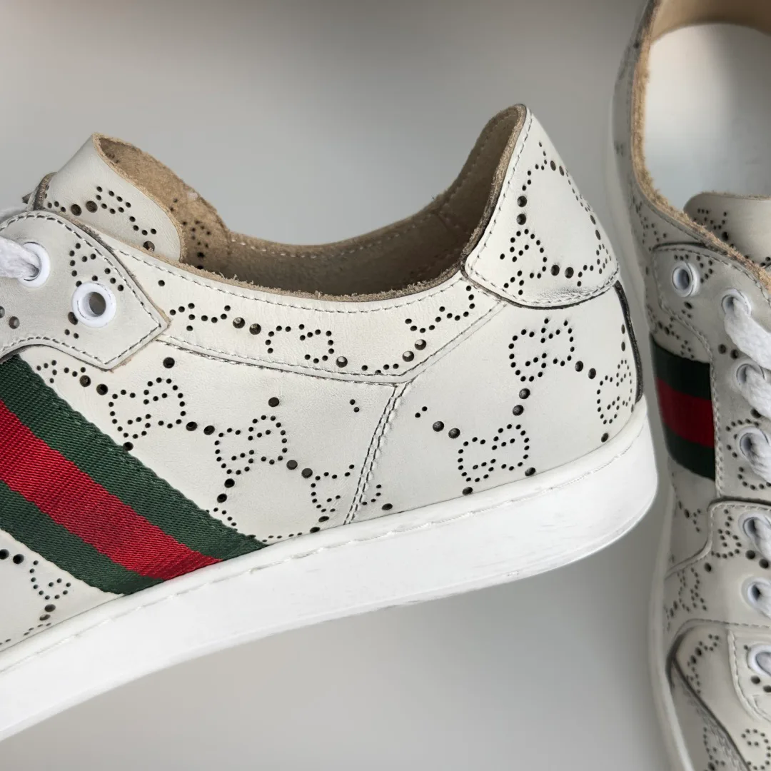 Кроссовки Женские Gucci 19547653