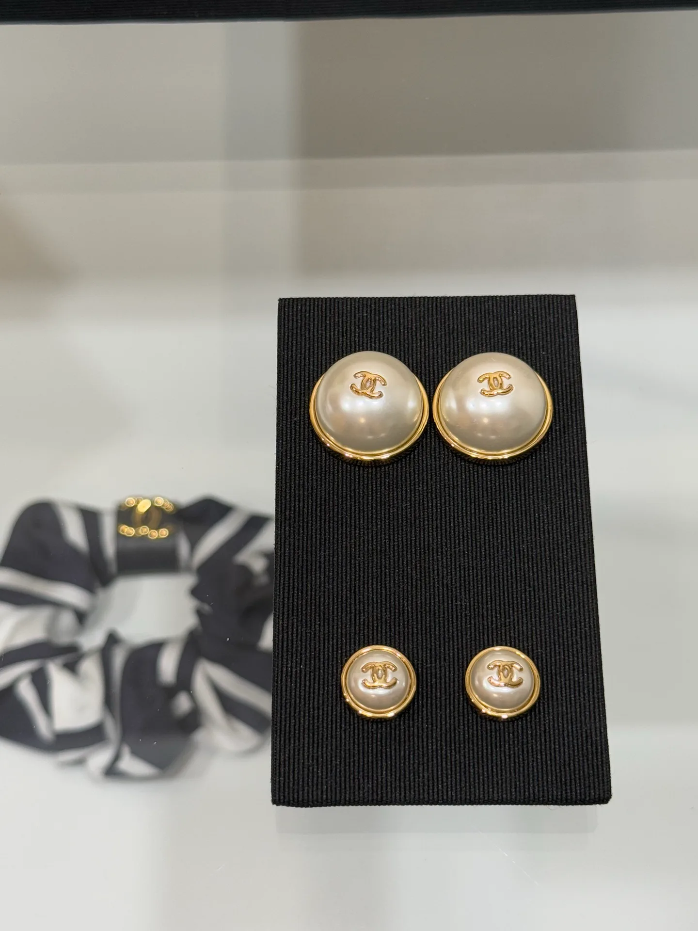 Бижутерия Chanel 17728663