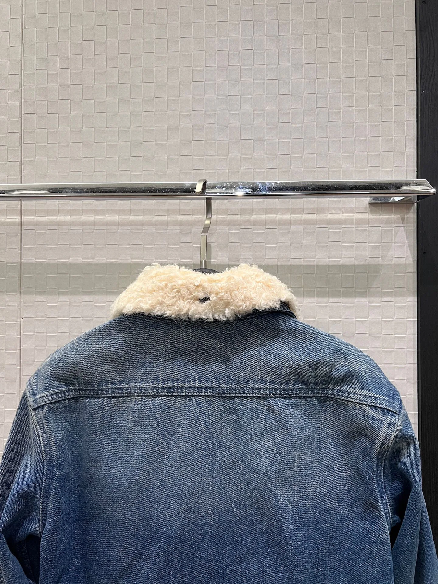 Куртки И Пуховики Женские Moncler 18778405