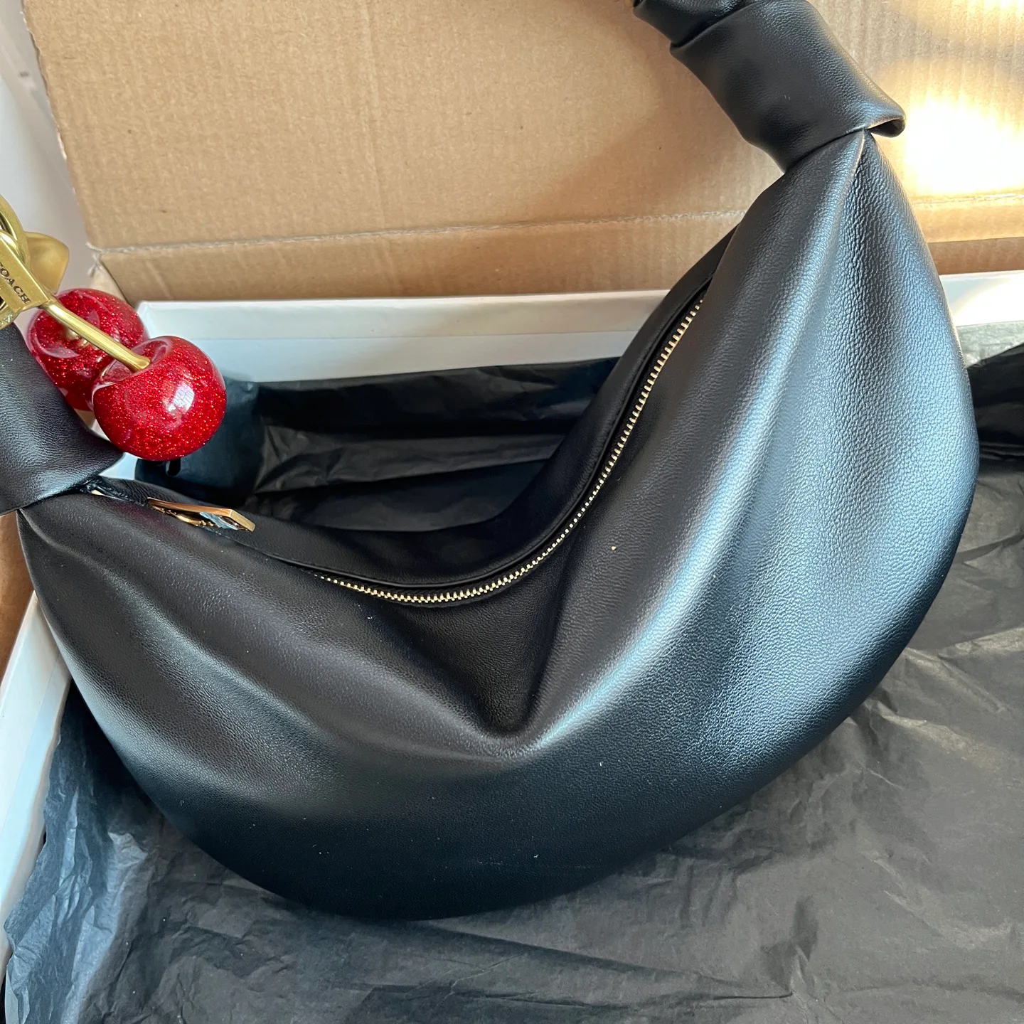 Классические Сумки Женские Saint Laurent 11886273