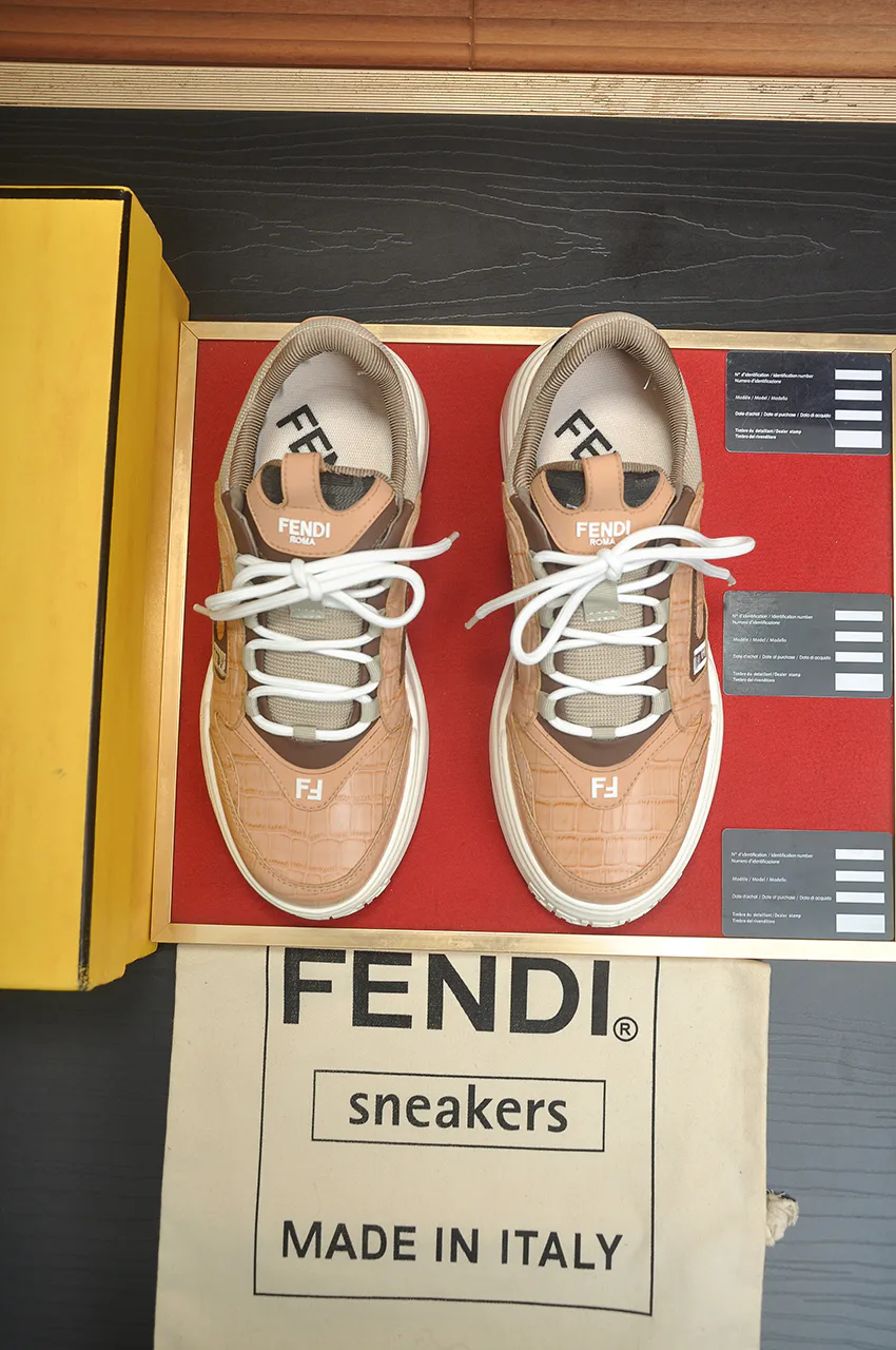 Кроссовки Мужские Fendi 643658