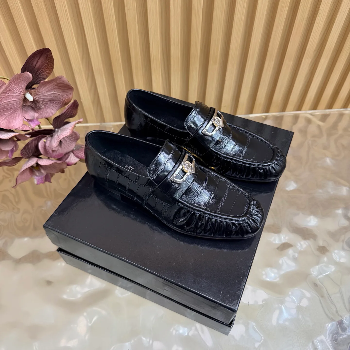 Лоферы И Мокасины Женские Christian Louboutin 18190140