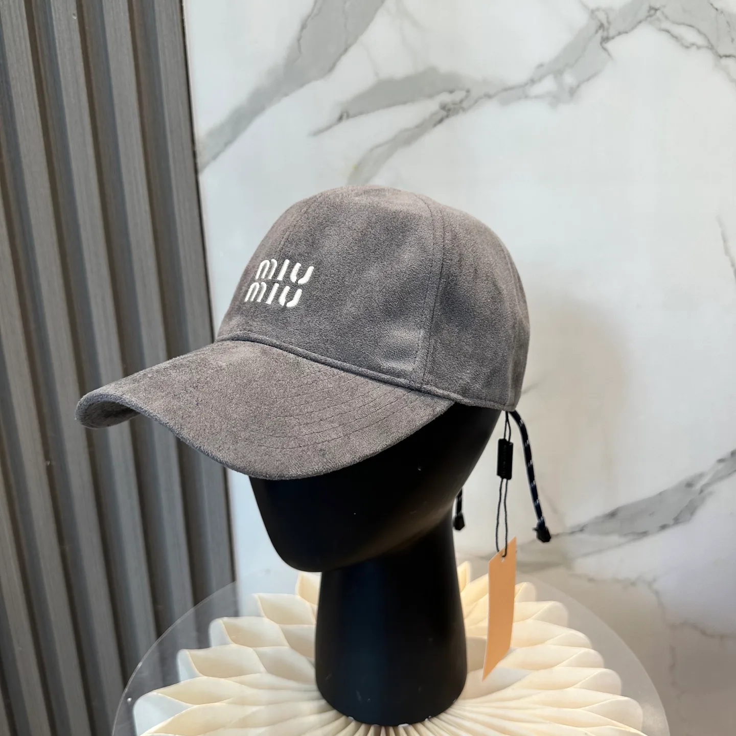 Головные Уборы Miu Miu 17411581
